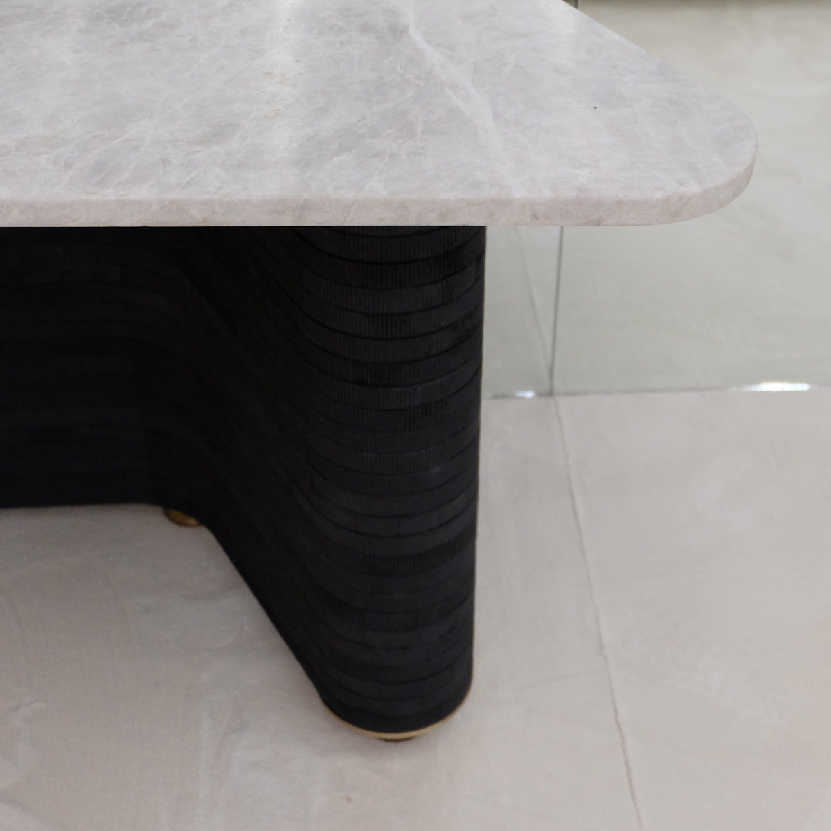 S3 Desk