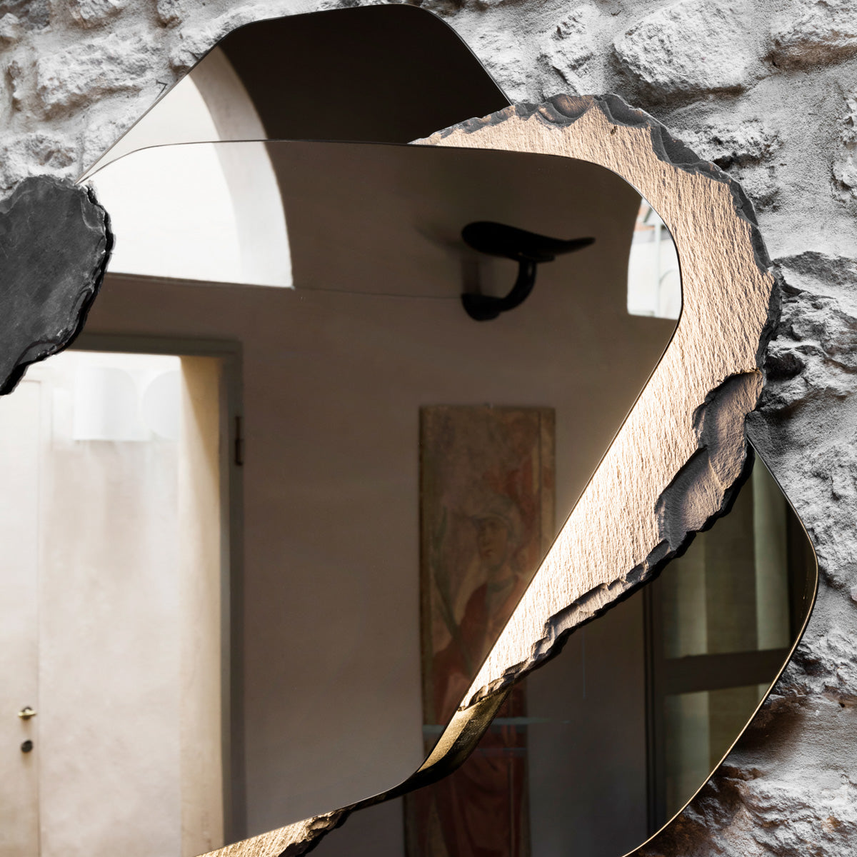 Strata Mirror