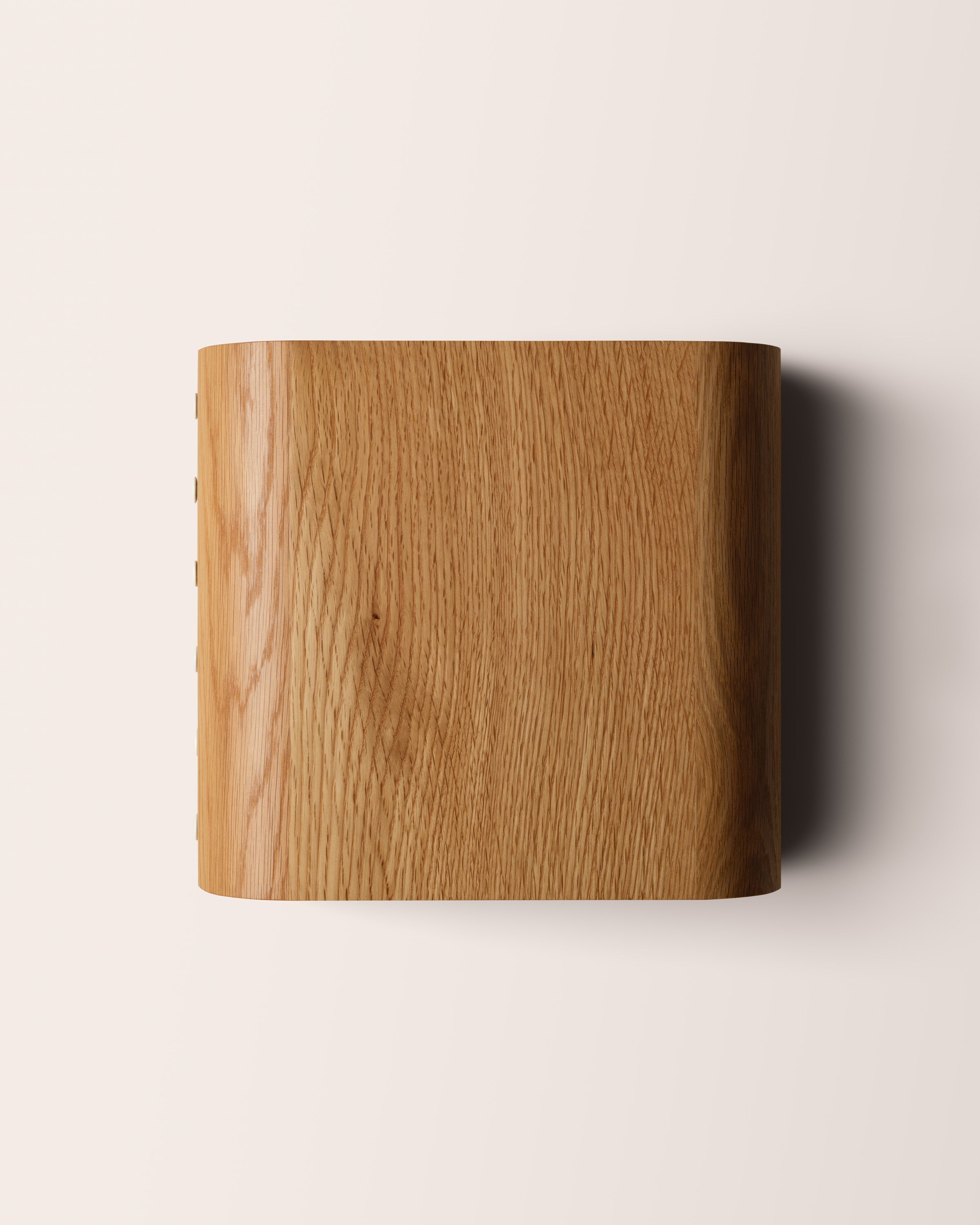 Stud Sconce Curved 1