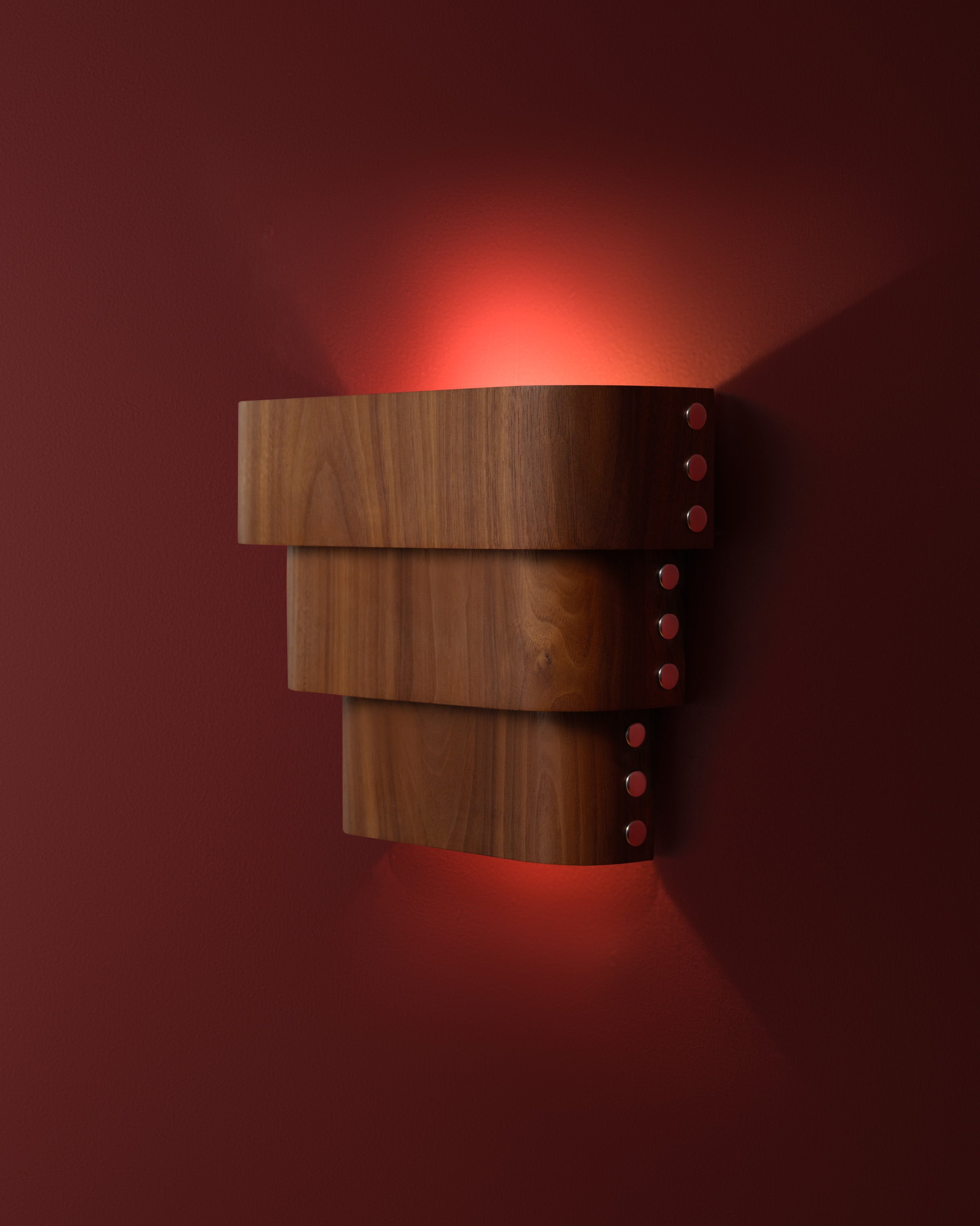 Stud Sconce Curved 3