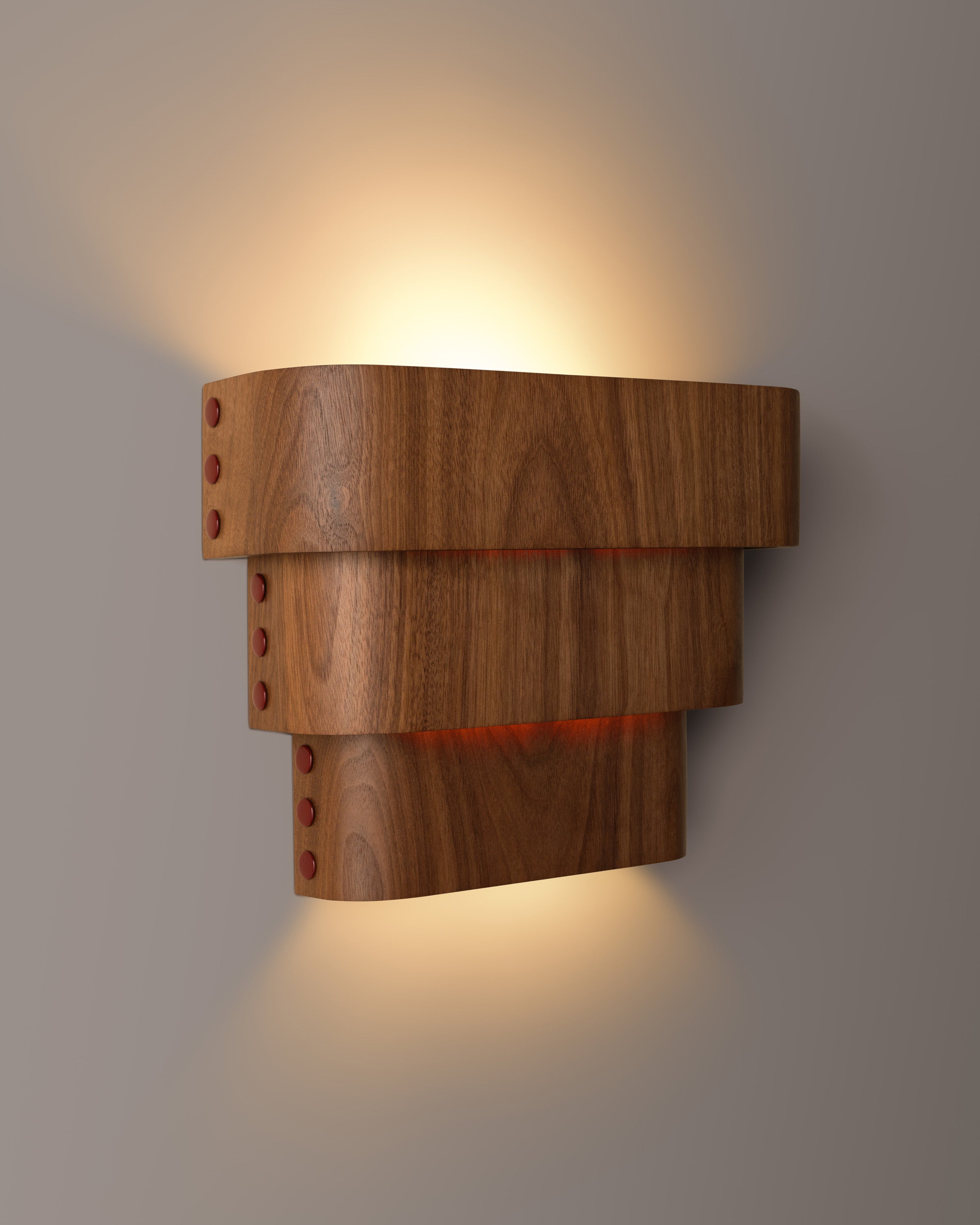 Stud Sconce Curved 3