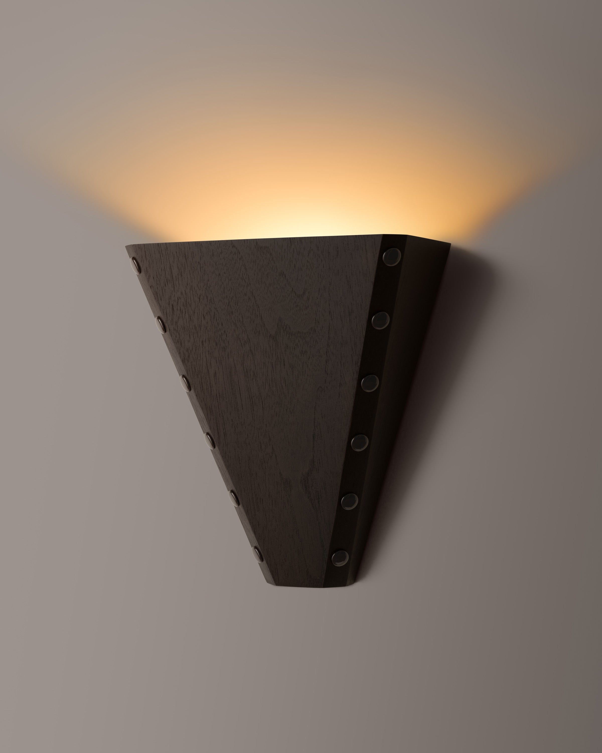 Stud Sconce Pyramid 1 Large