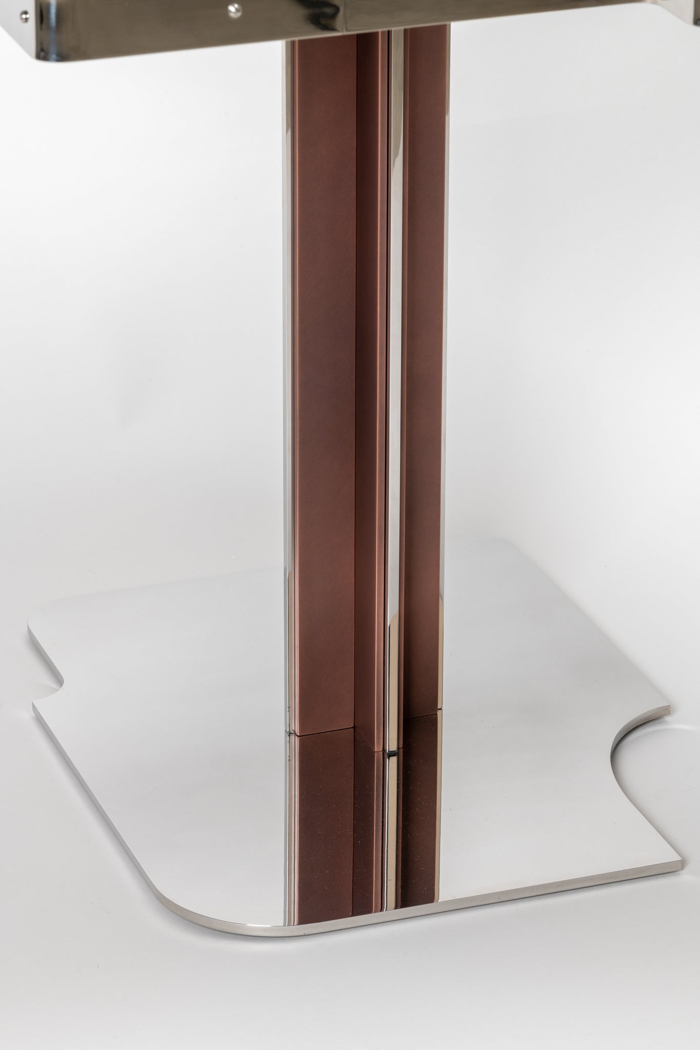 Suzanne Side Table
