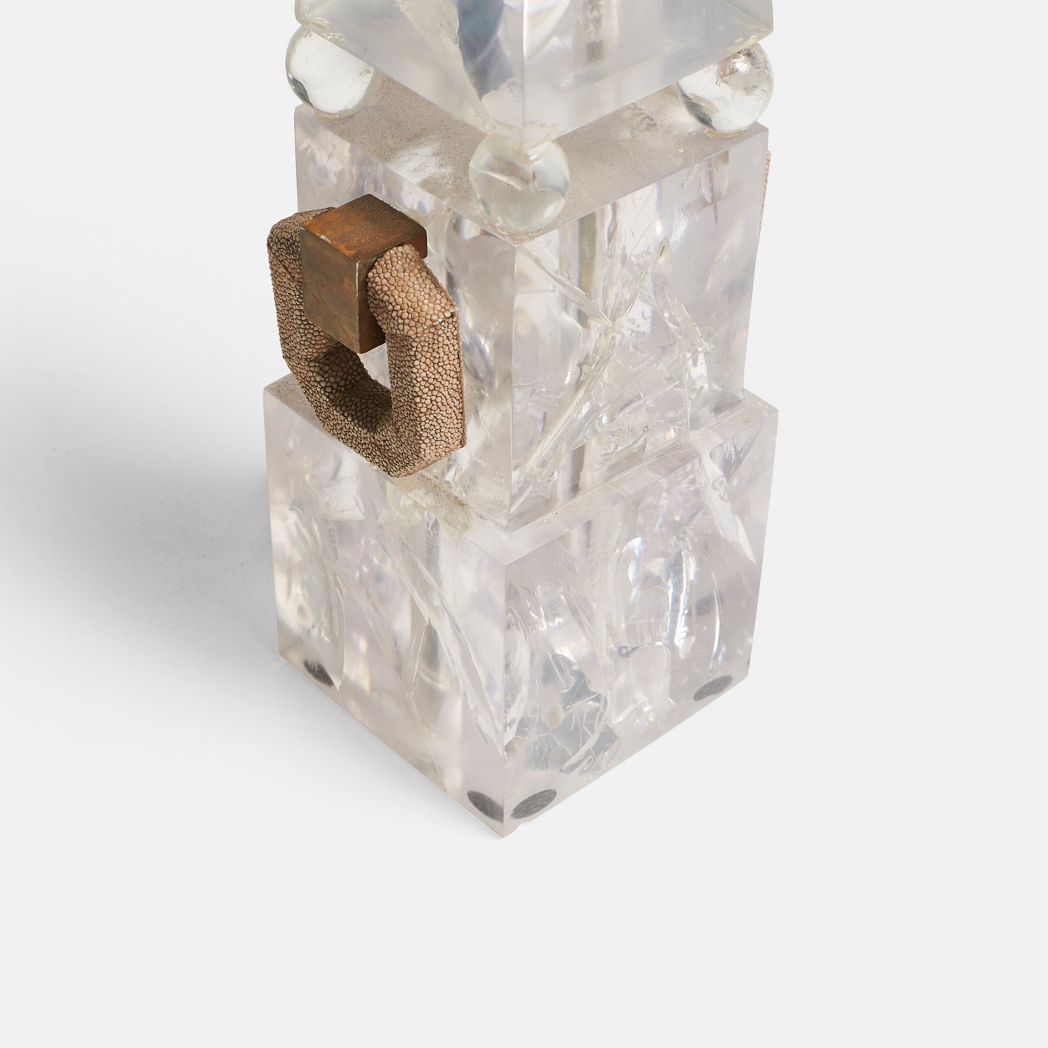 Obelisk Table Lamp (Tortoise Brass)