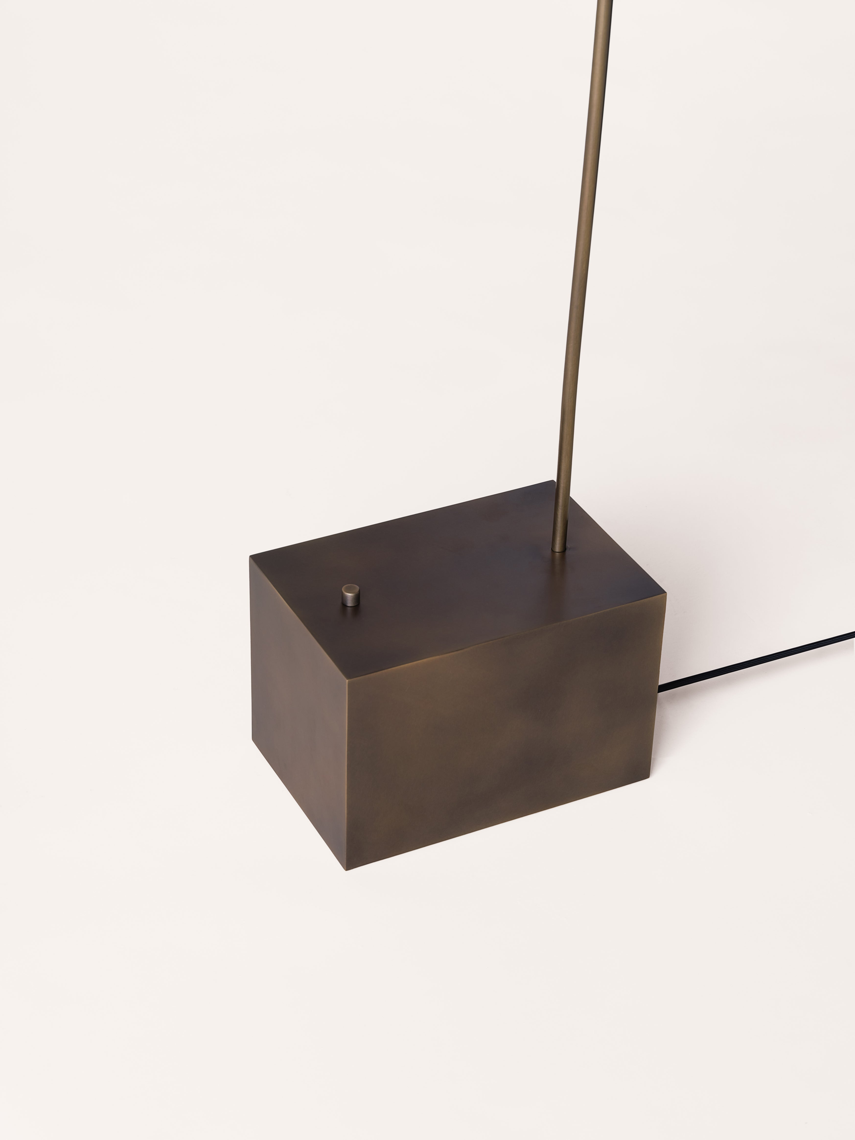 Teardrop Floor Lamp