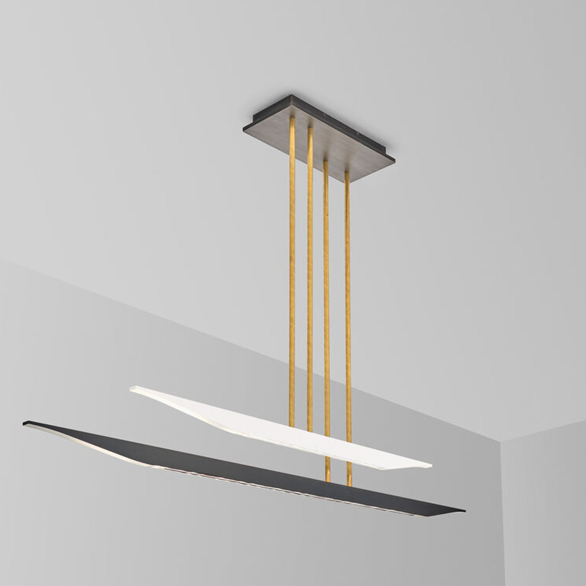 The Pirogue Tandem Pendant