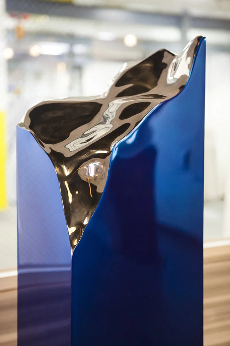 Vertical Ingot (Blue)