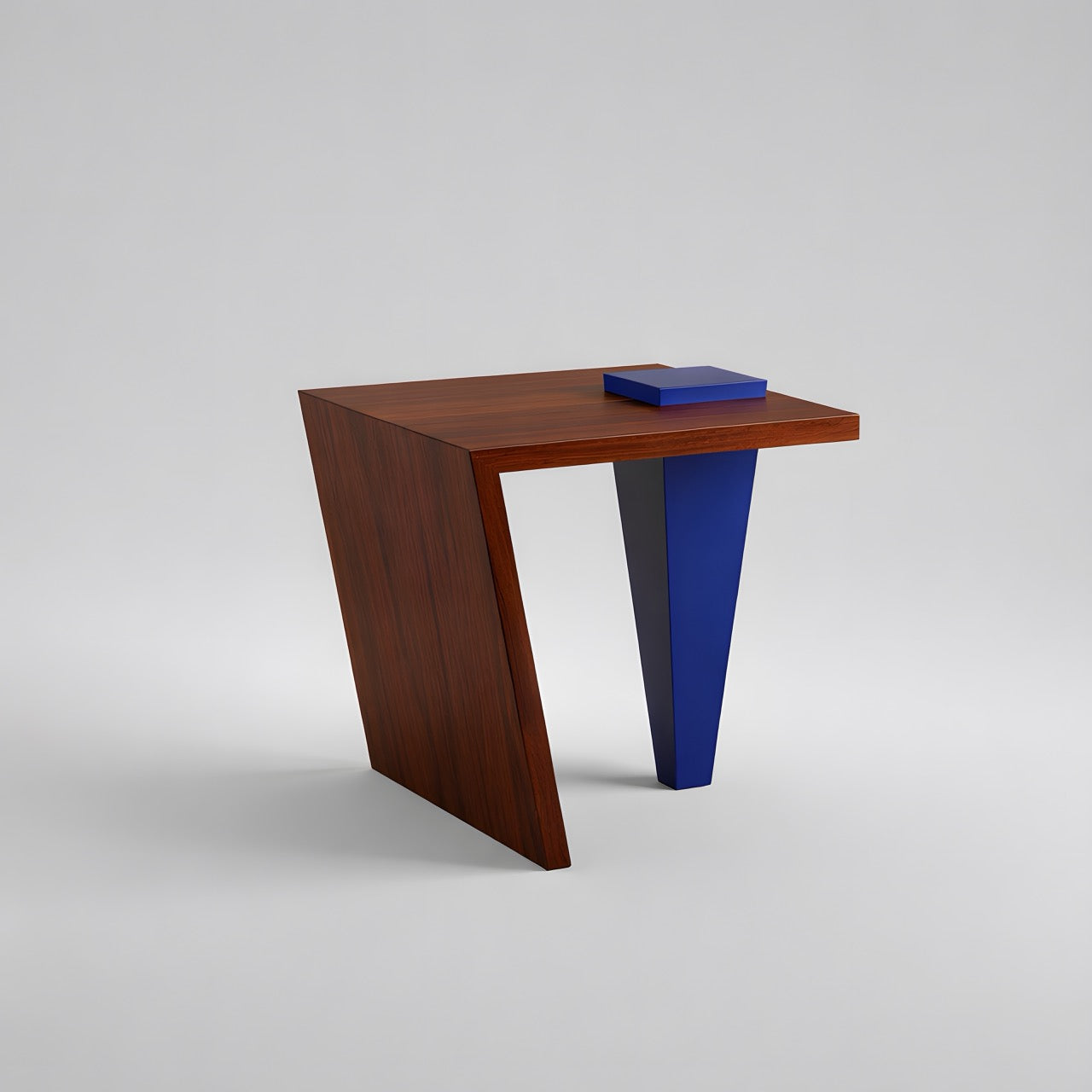 Tio Side Table