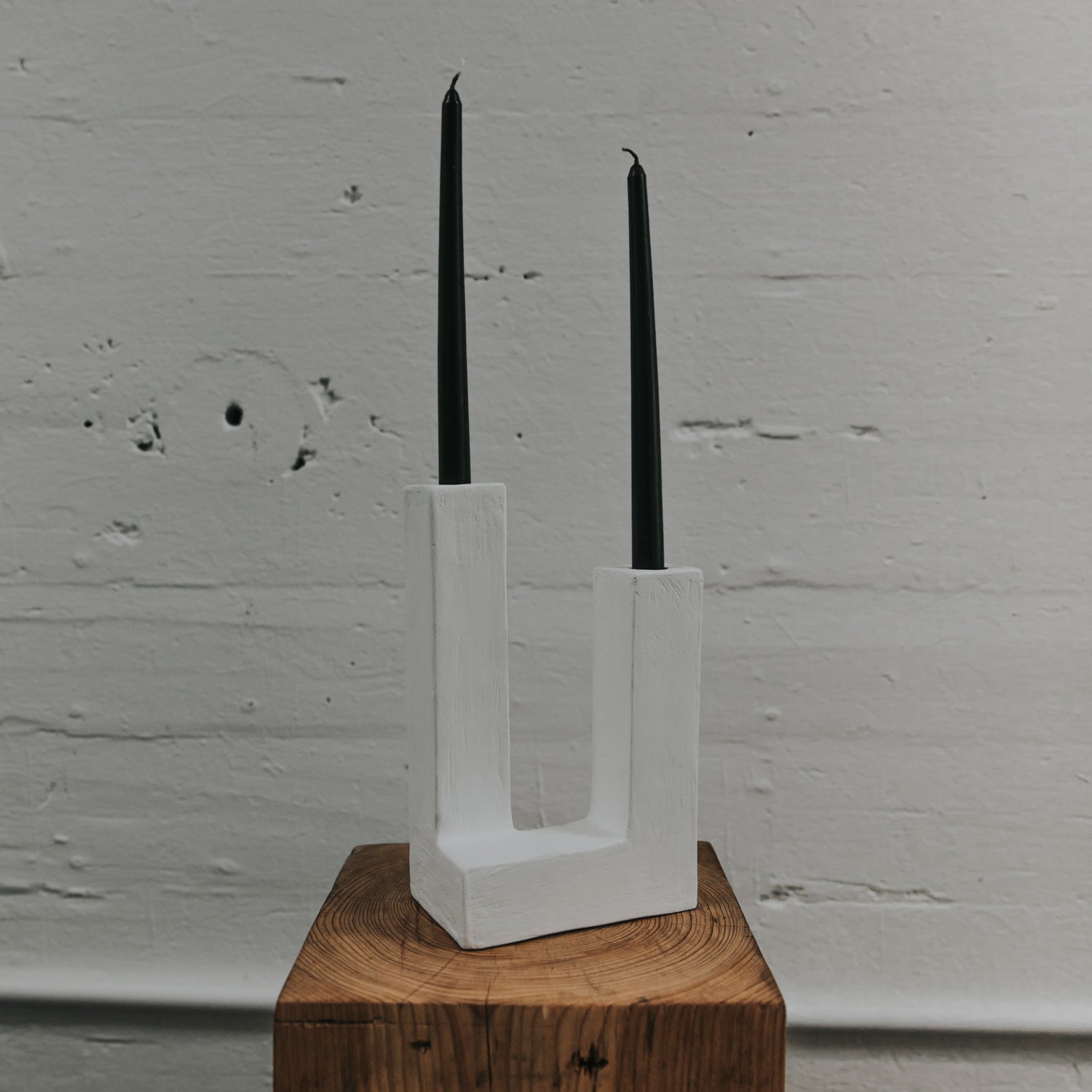 Y Candle Holder