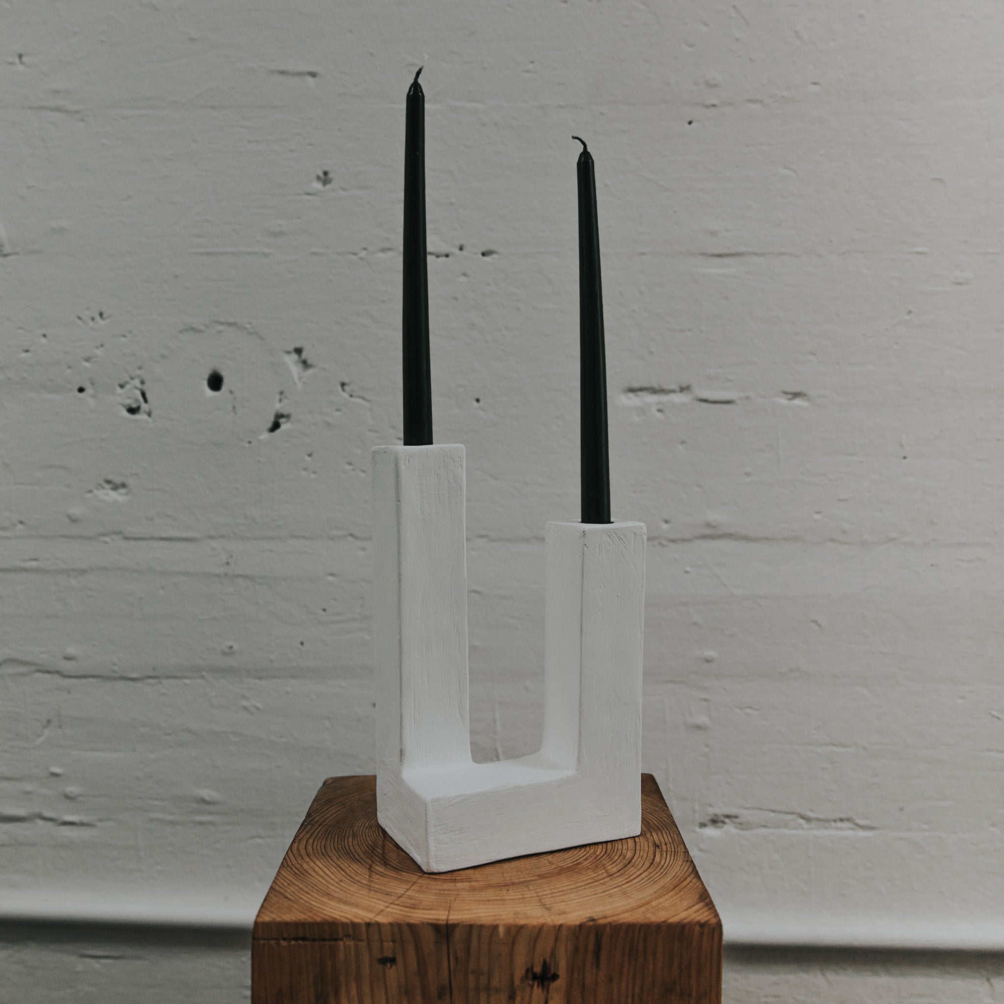Y Candle Holder