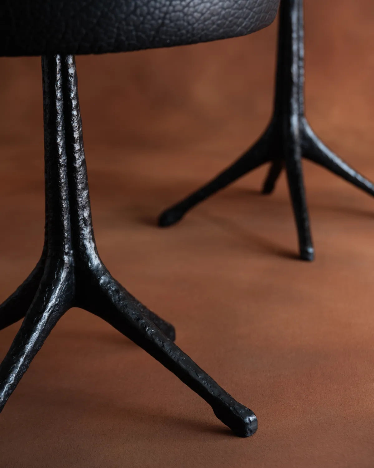 Robin Stool - Black