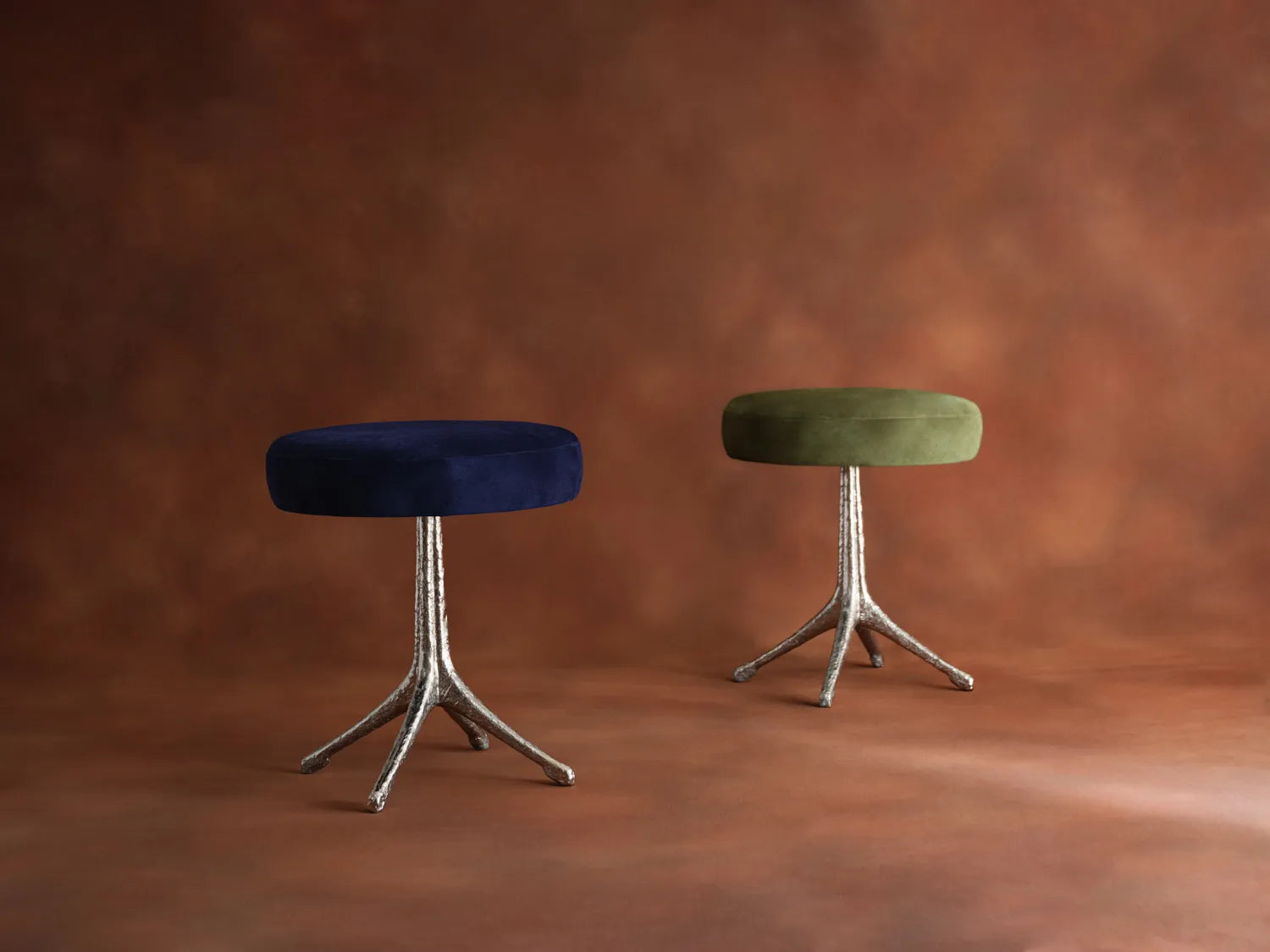 Robin Stool - Nickel