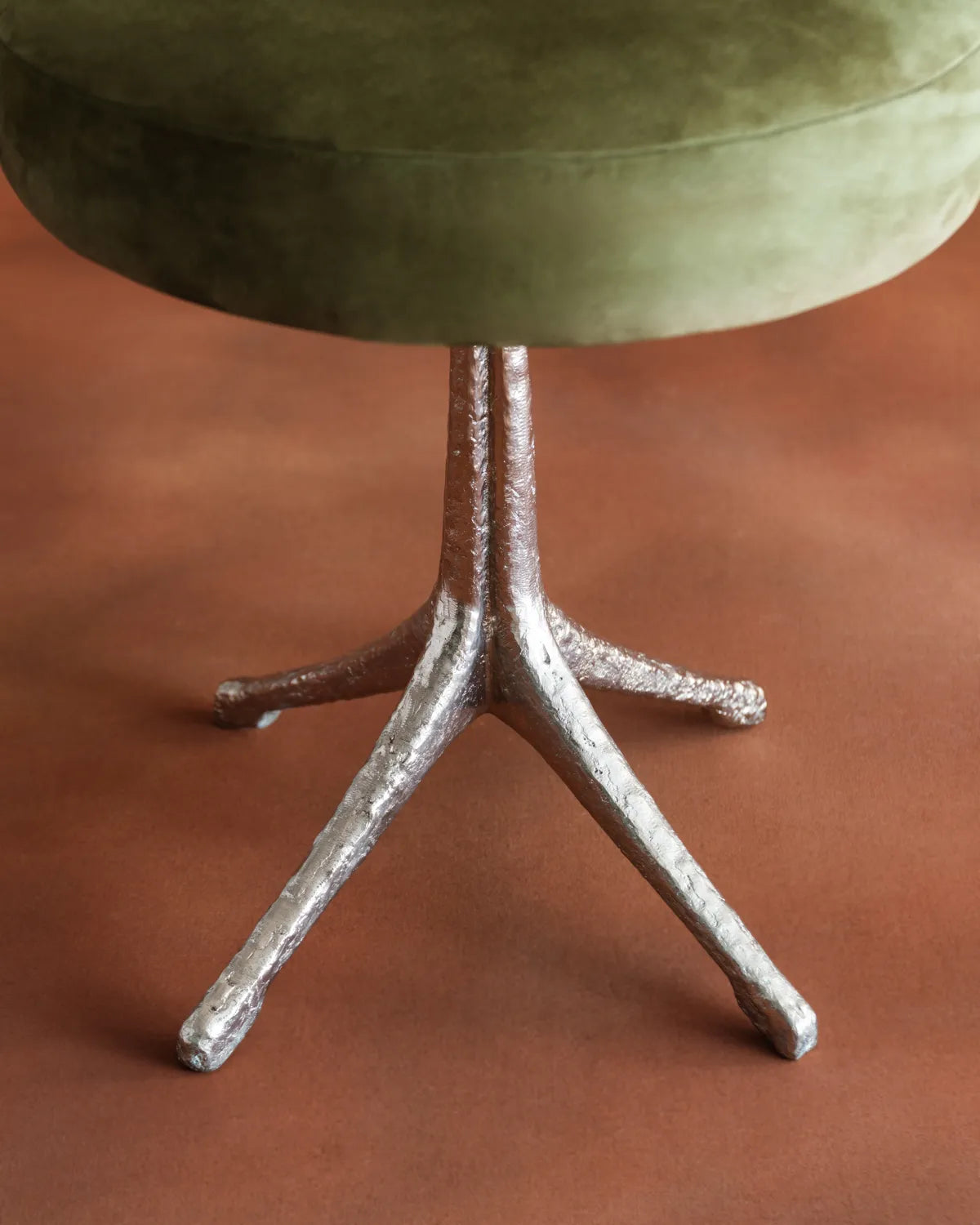 Robin Stool - Nickel