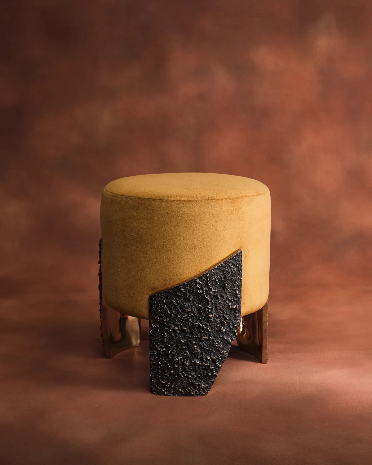 Gaspar Stool