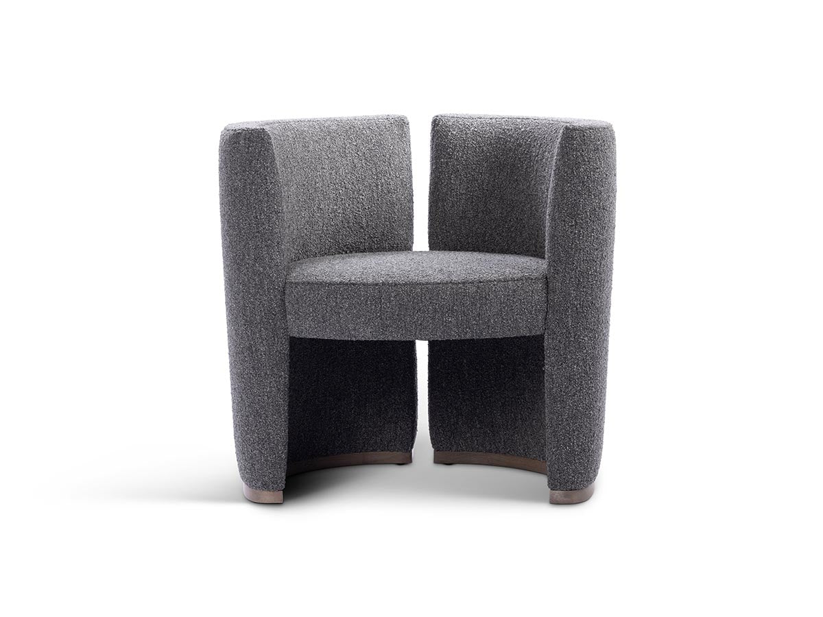 Oanh Arm Chair
