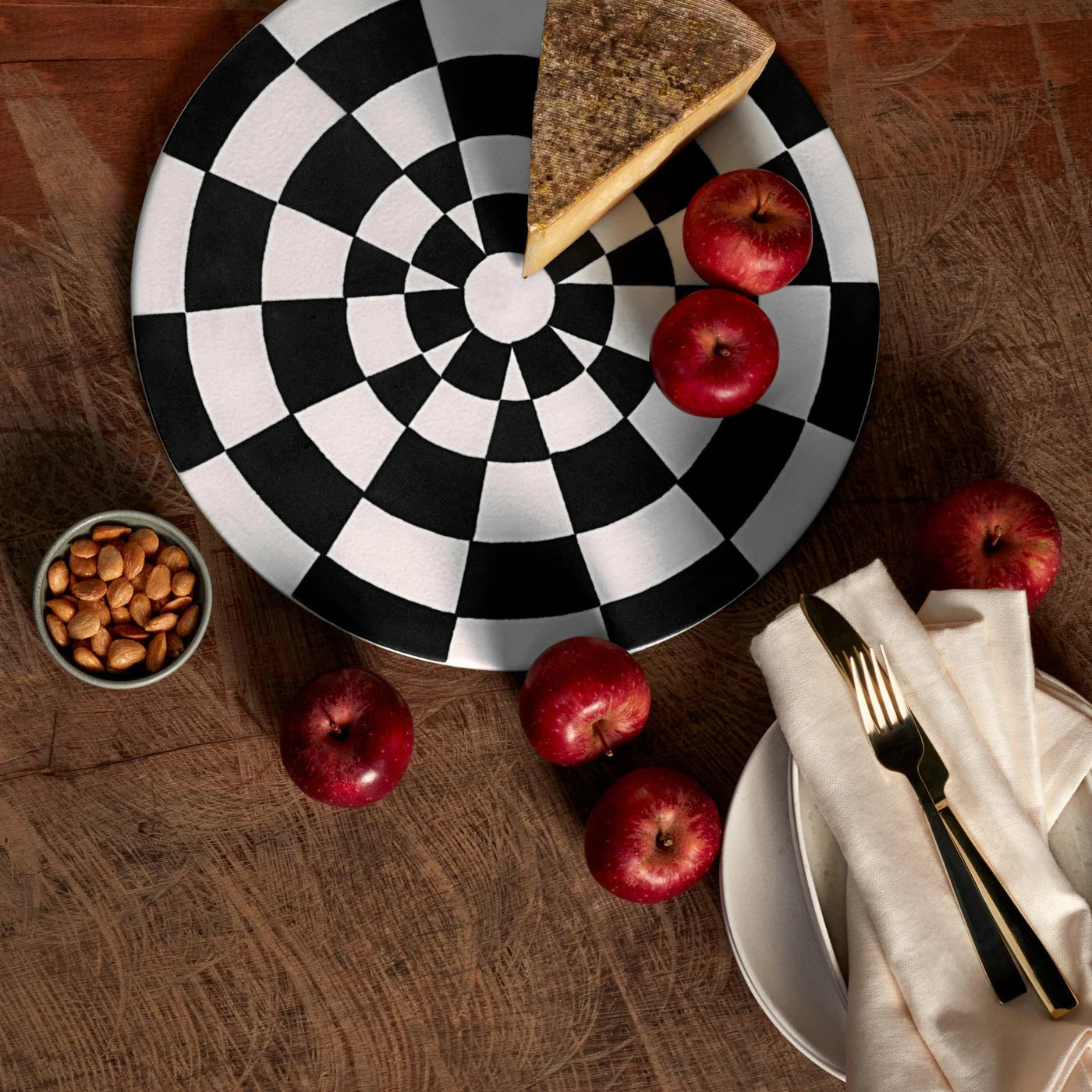 Damier Platter / Charger