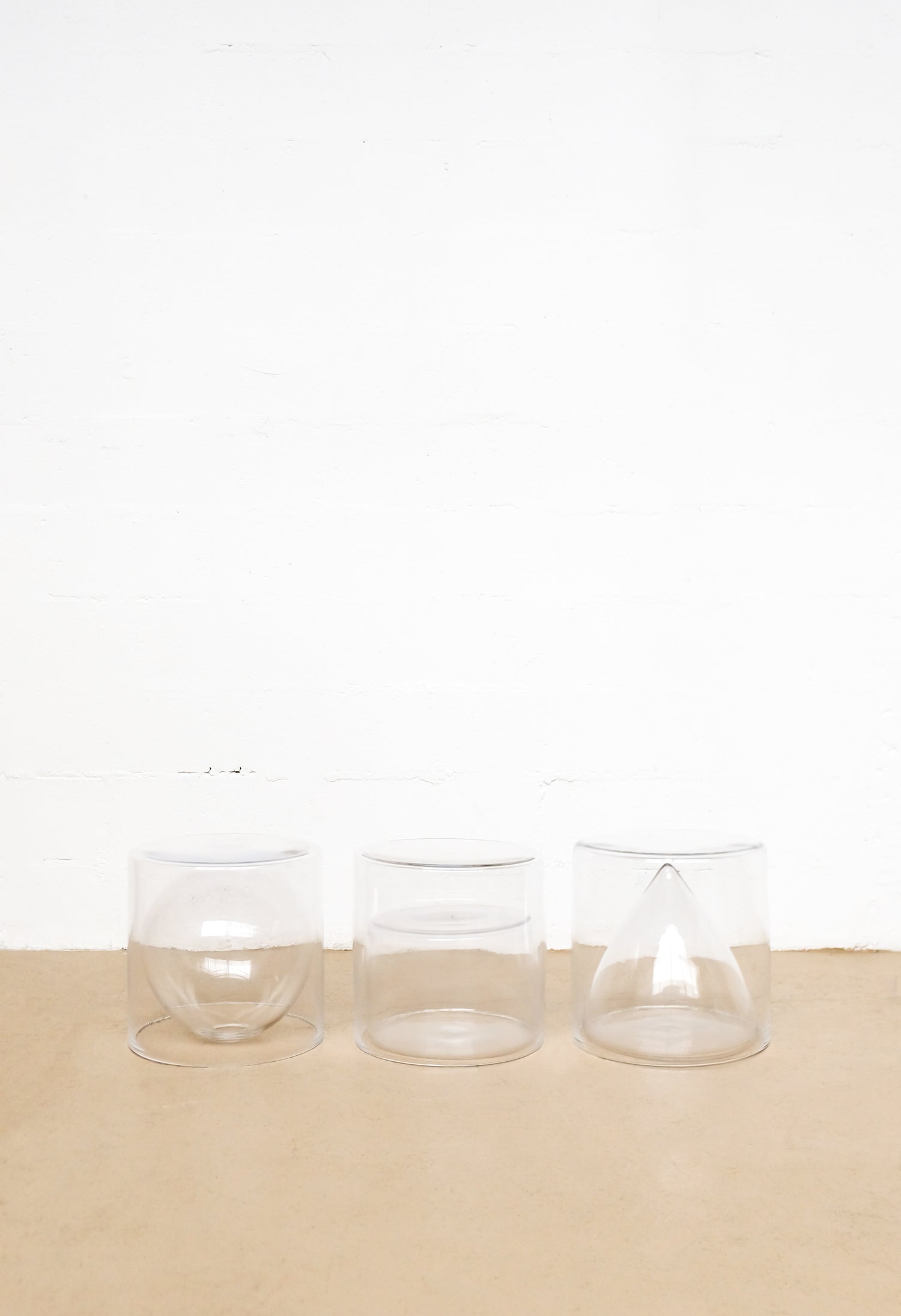 Géométrie Liquide Side Table