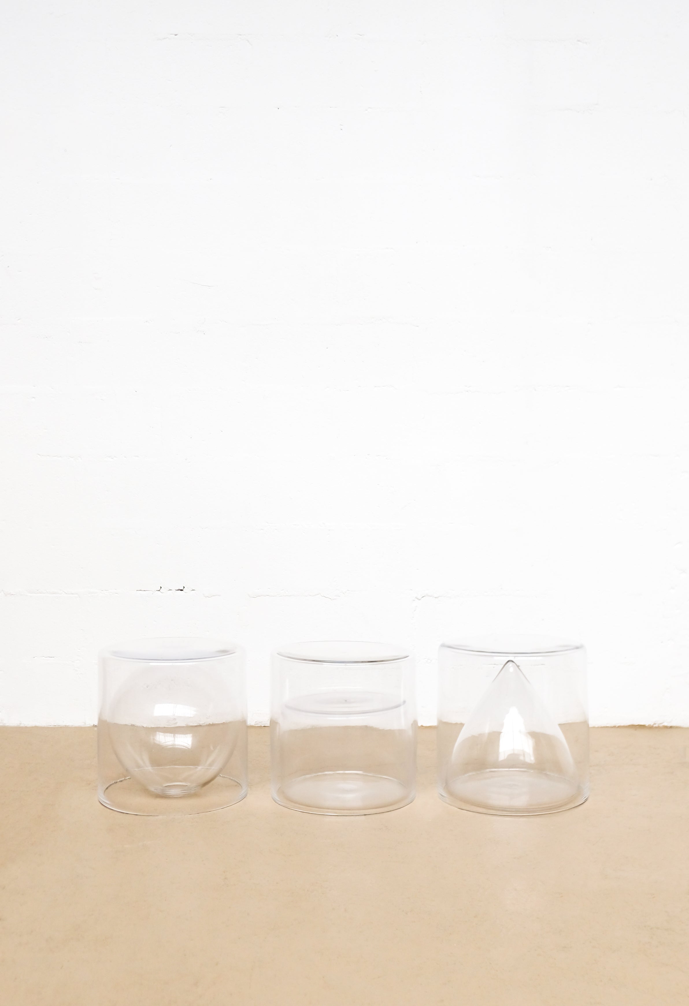 Géométrie Liquide Side Table