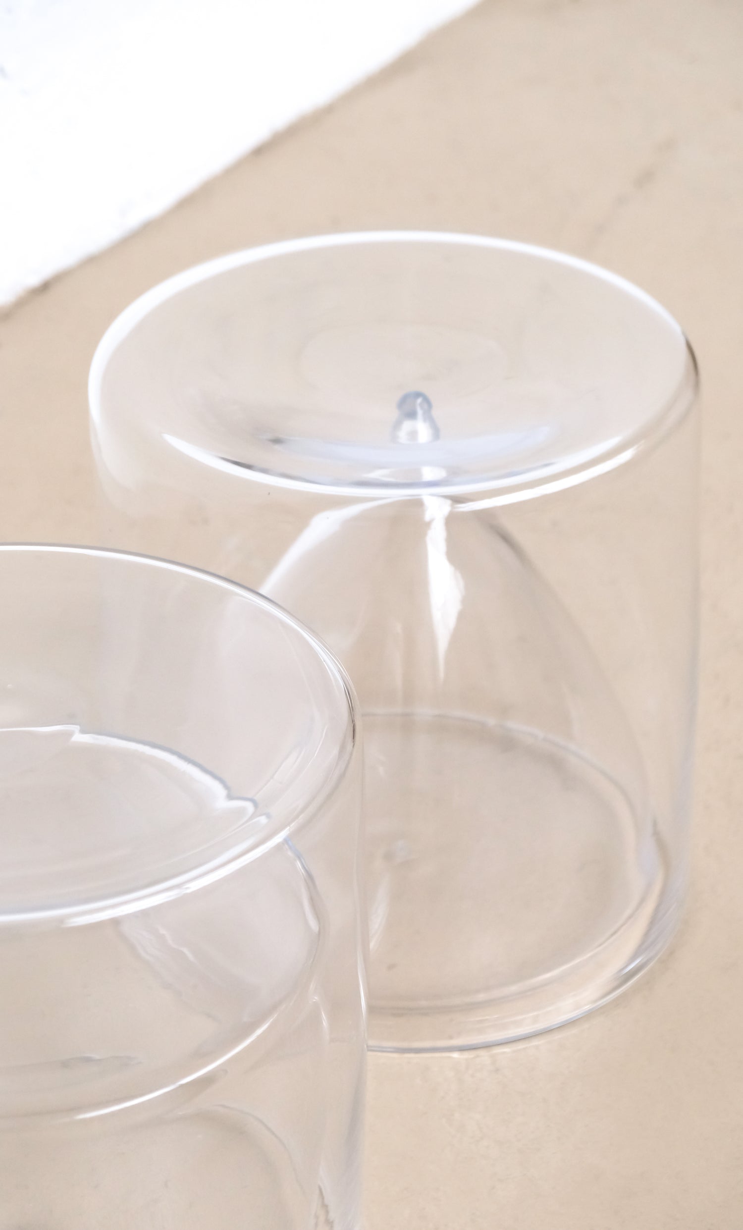 Géométrie Liquide Side Table