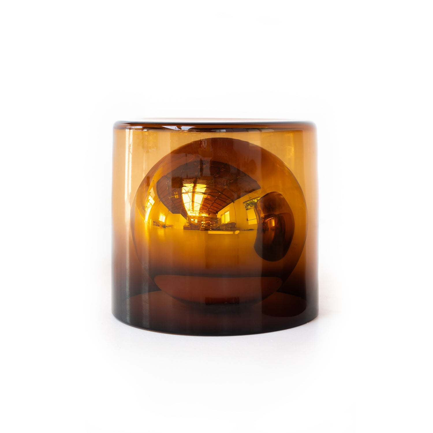 Géométrie Liquide Side Table