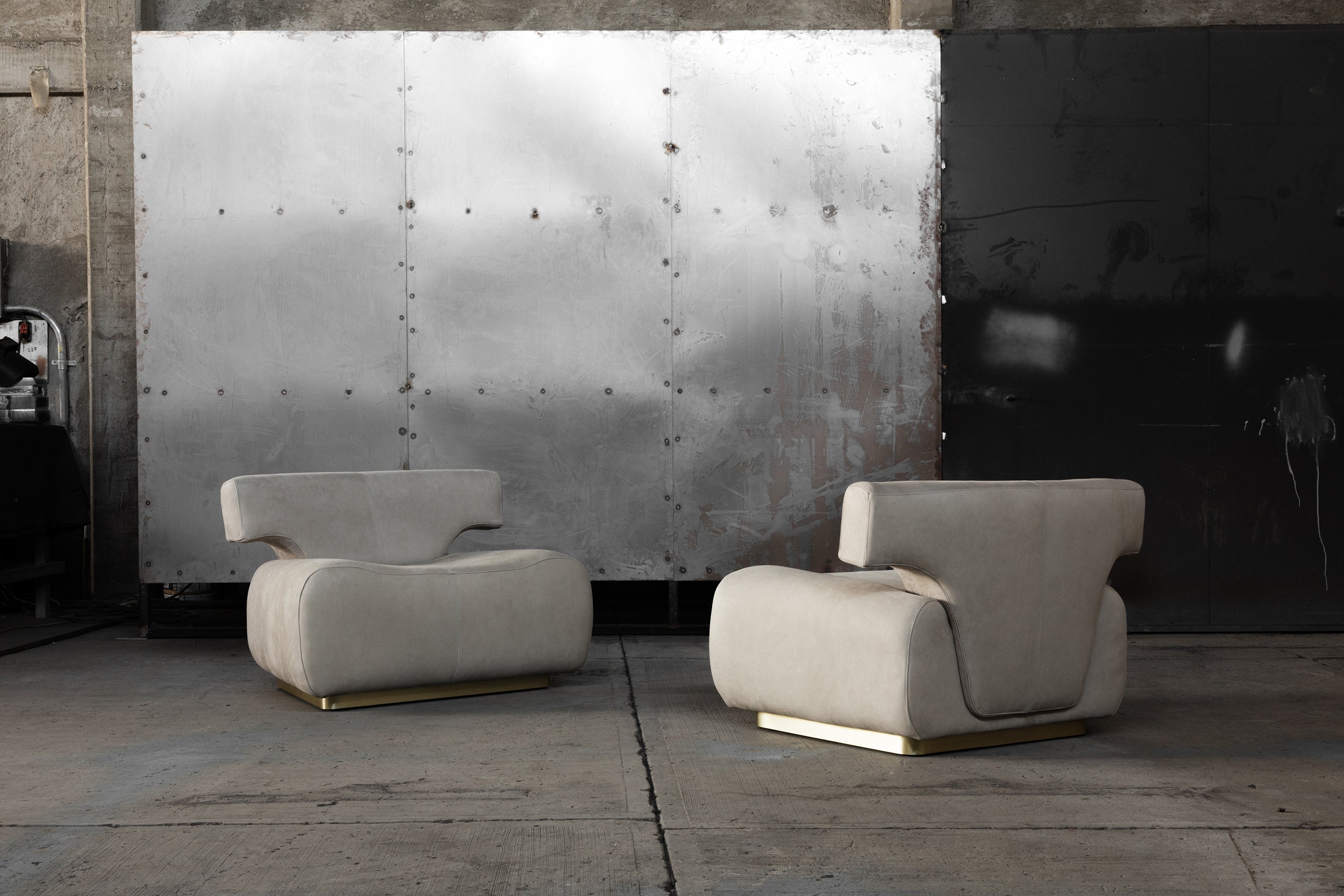 Pitao Armchair