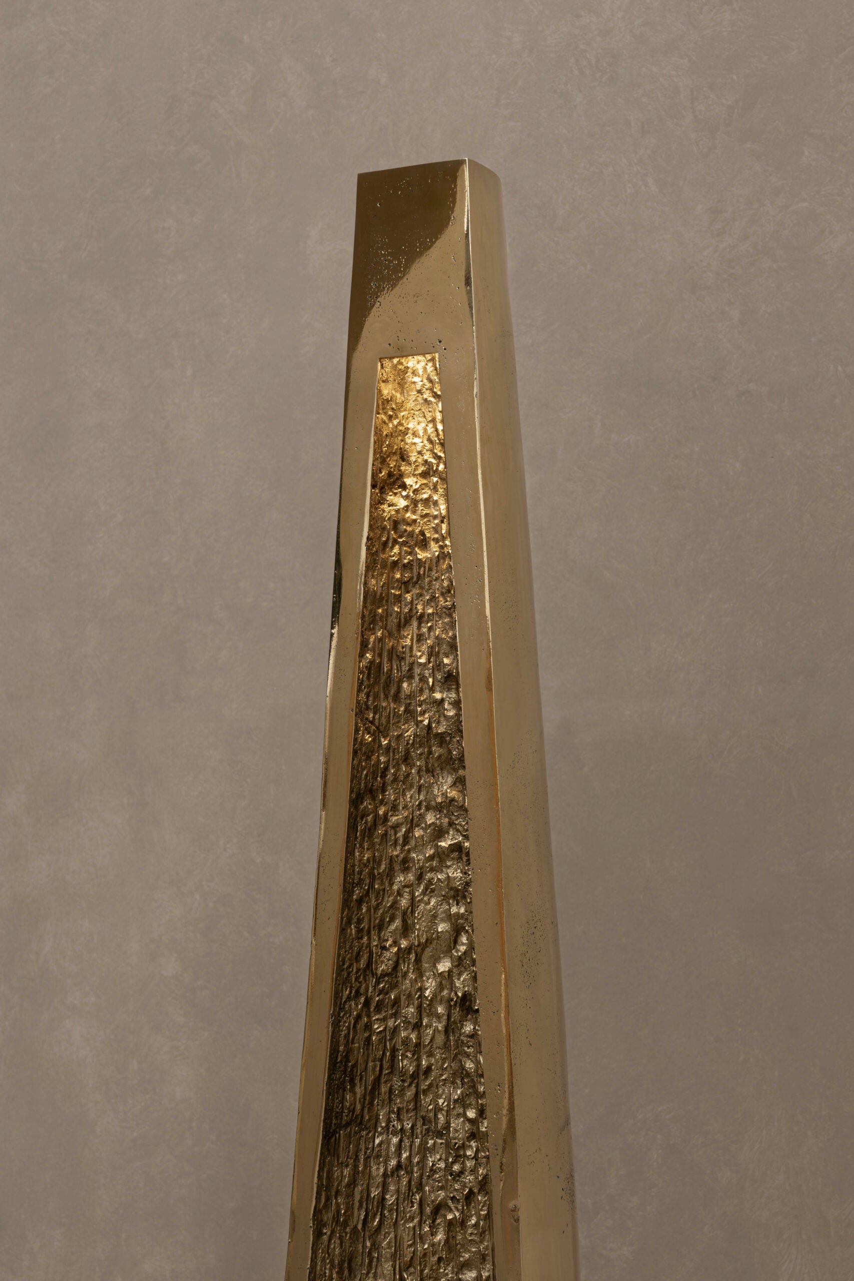 Estela Polished Bronze