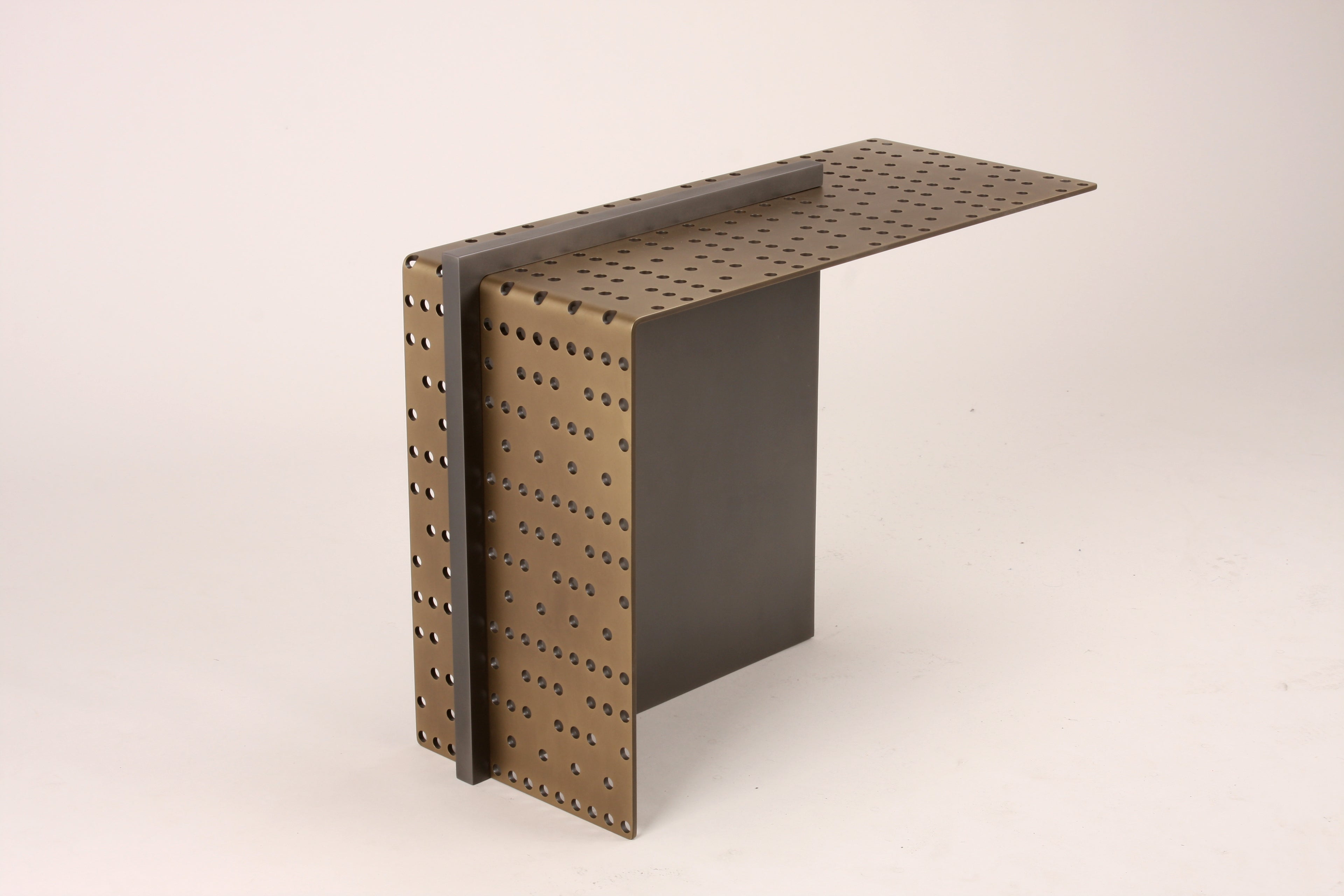 Part of Partition Side Table