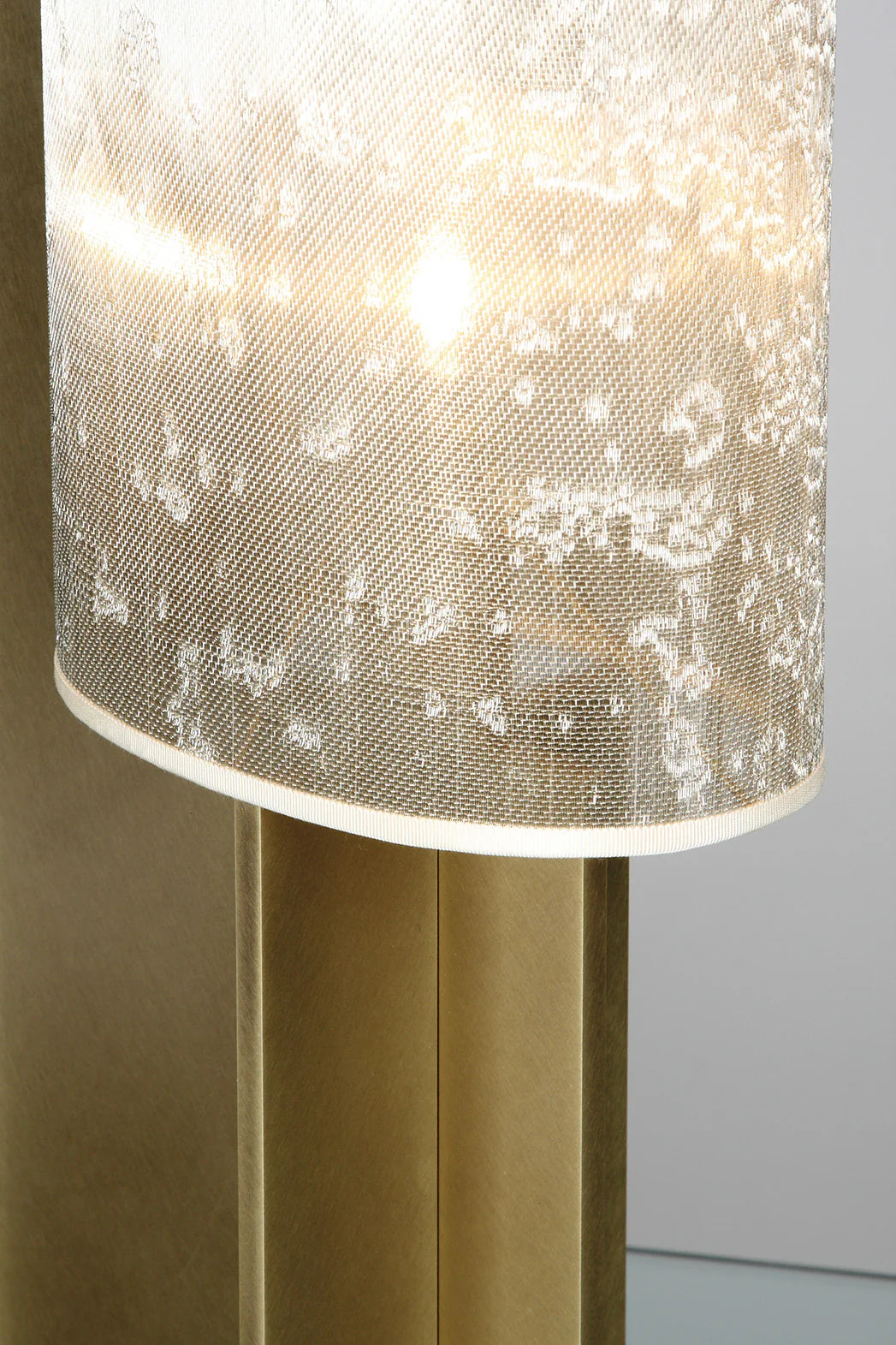L115 Table Lamp