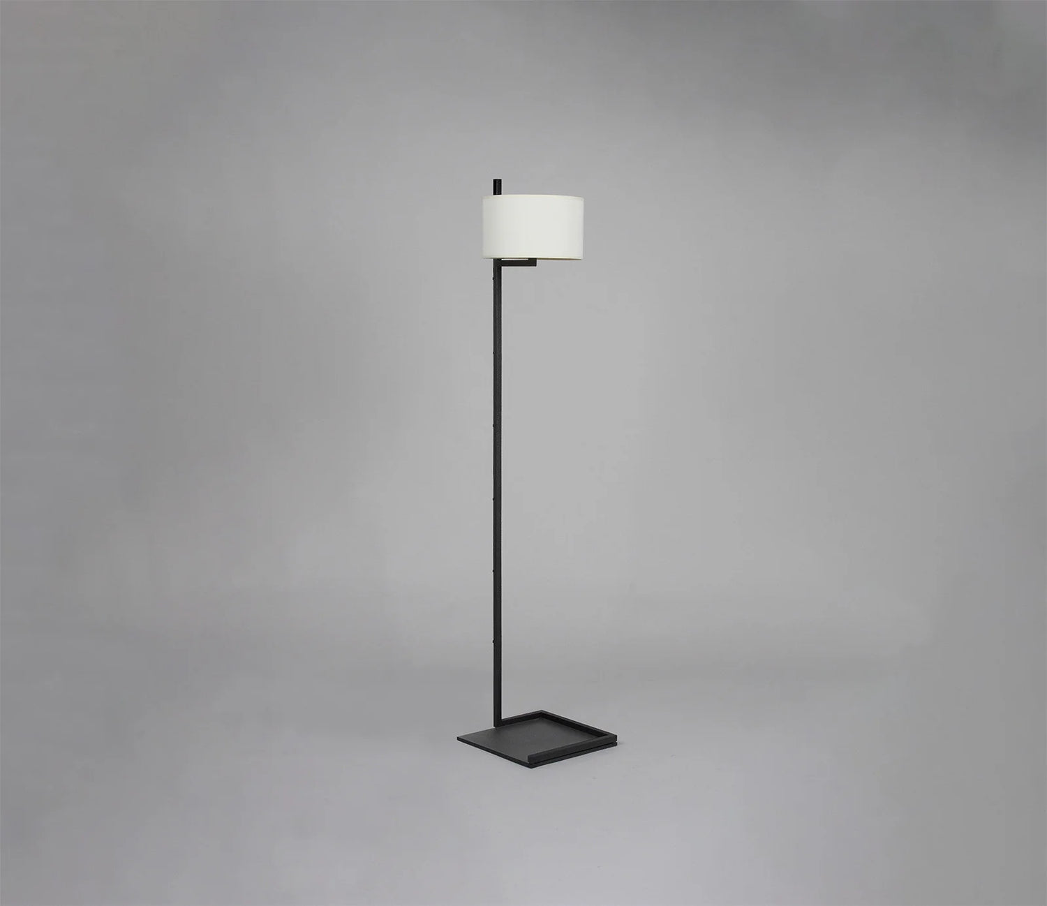 L180 Floor Lamp