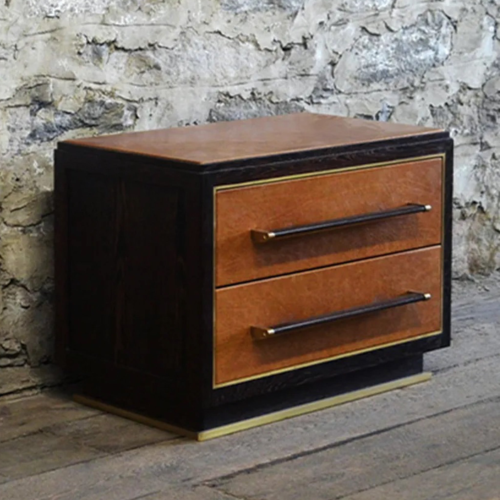 Abuelo Pedestal Bedside Table