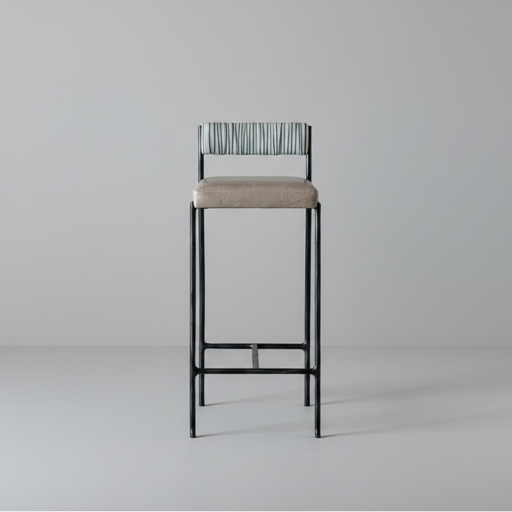 Leveller Barstool