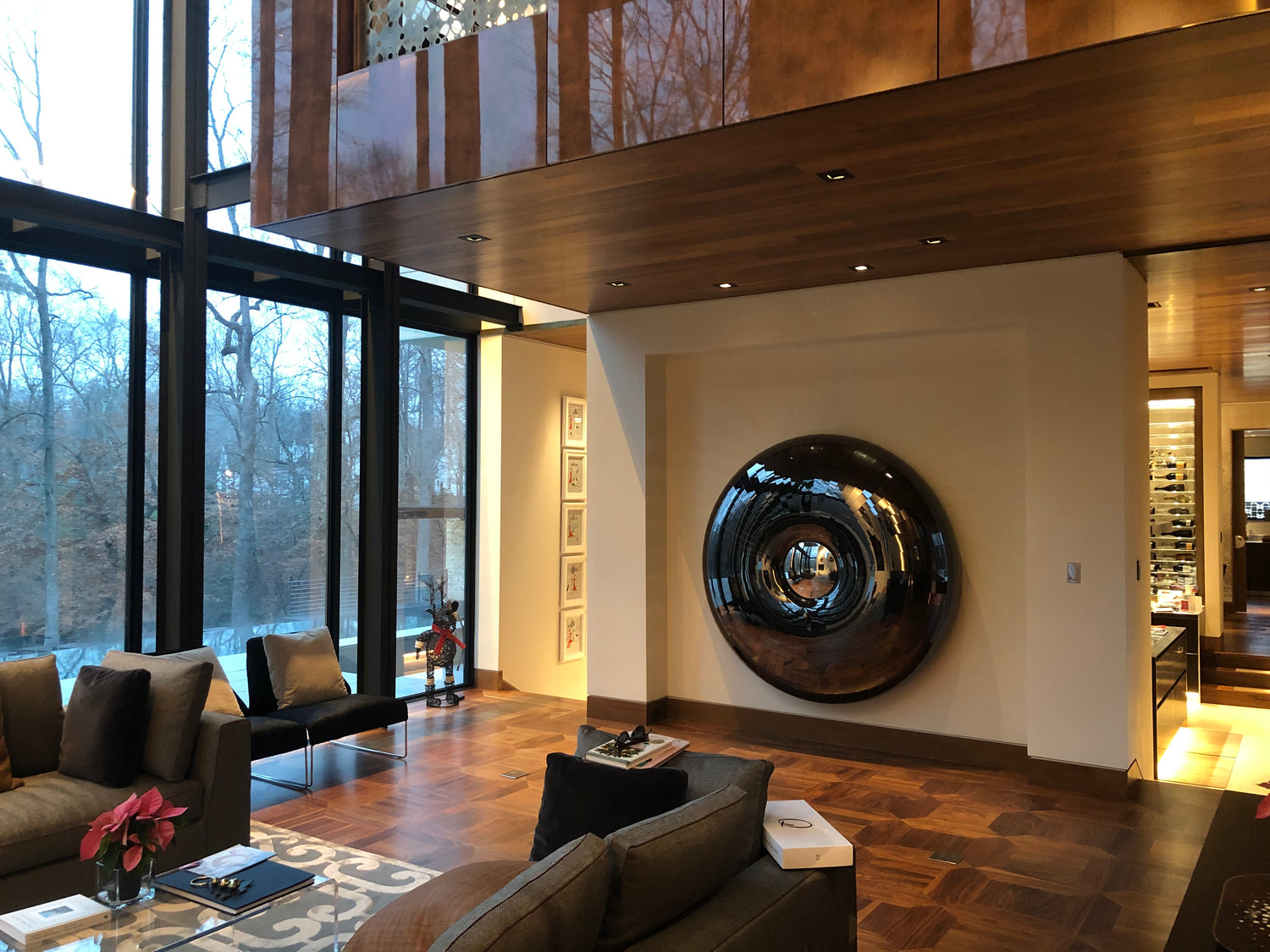 Urchin Cabinet Black