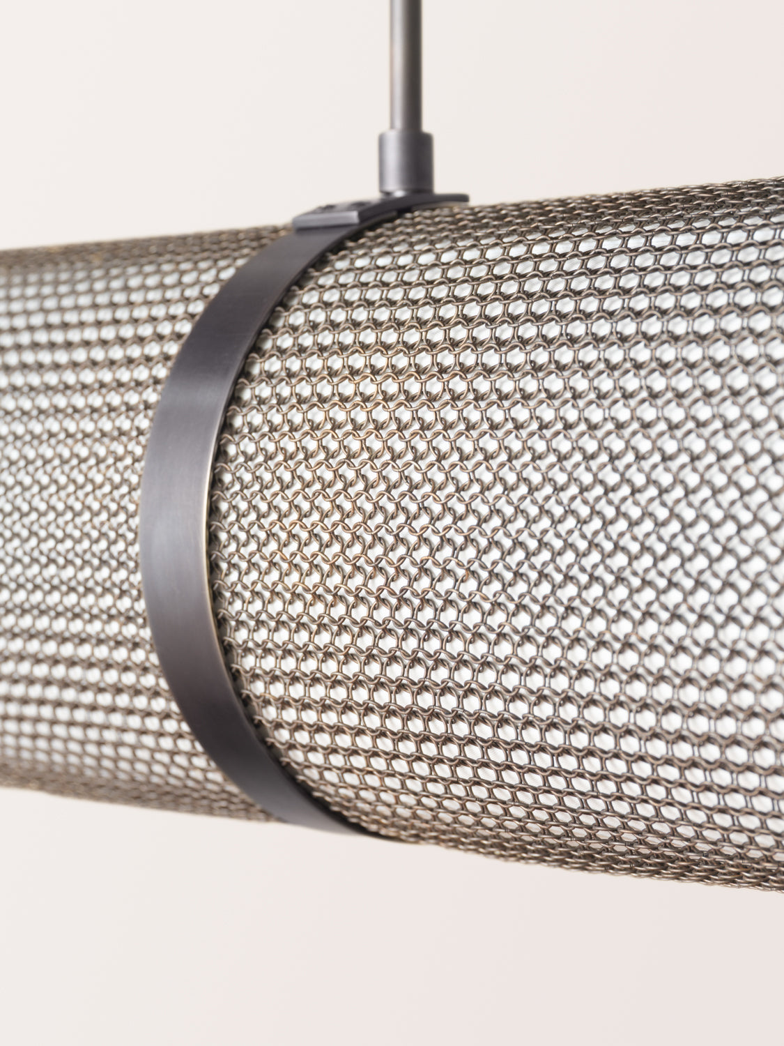 Armor Linear Small