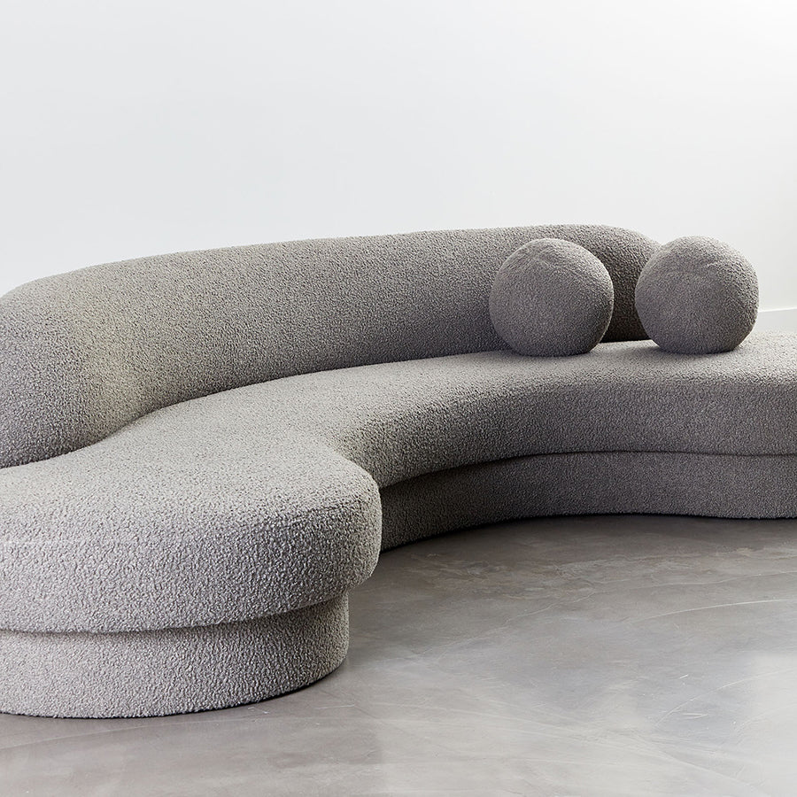 Biomorphic Sofa Grand