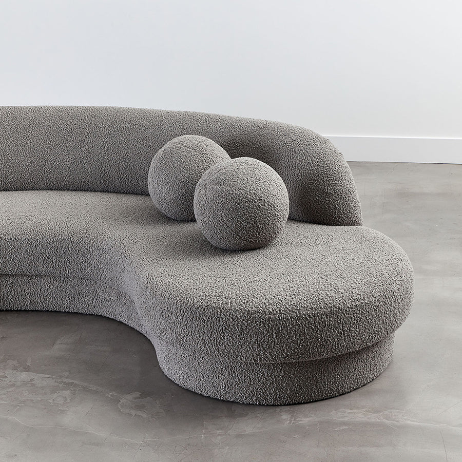 Biomorphic Sofa Grand