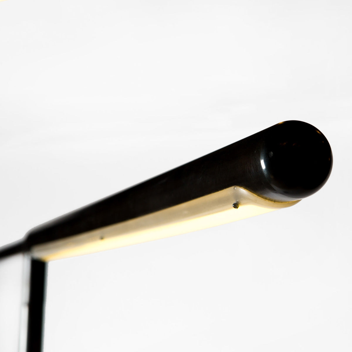 Cantilever Floor Lamp