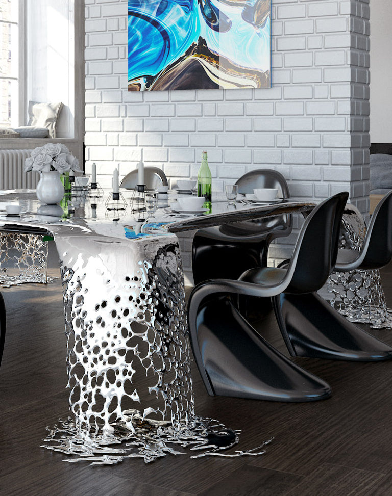 Cascatta Dining Square