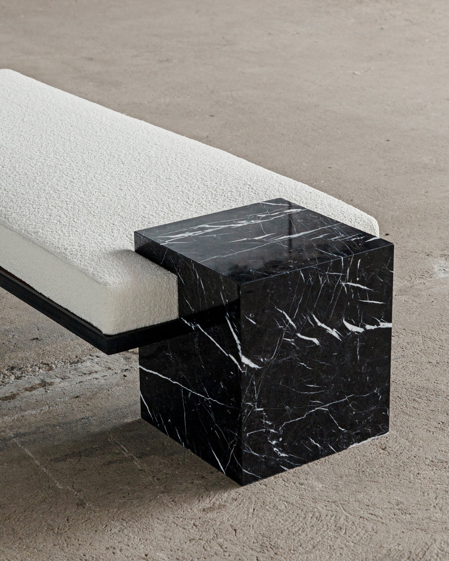 Coexist Bench Nero