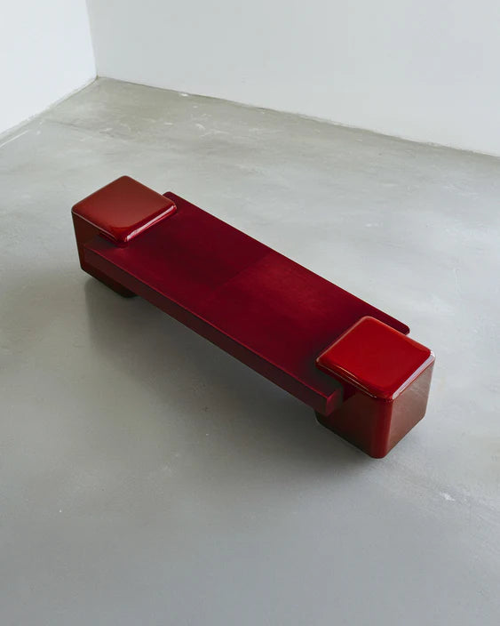 Redux Bench Lacquer Rouge