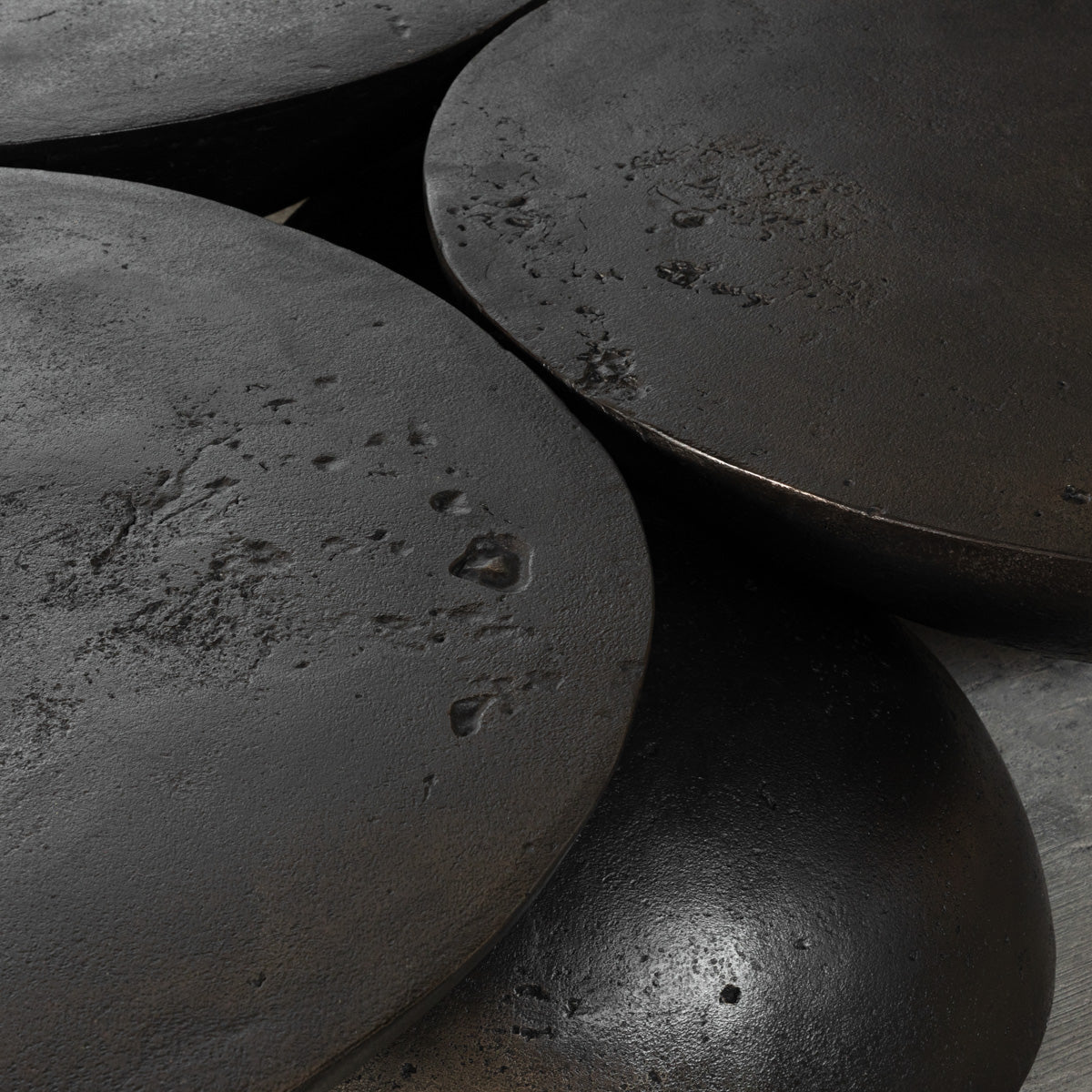 Copal Coffee Table in Patinated Bronze