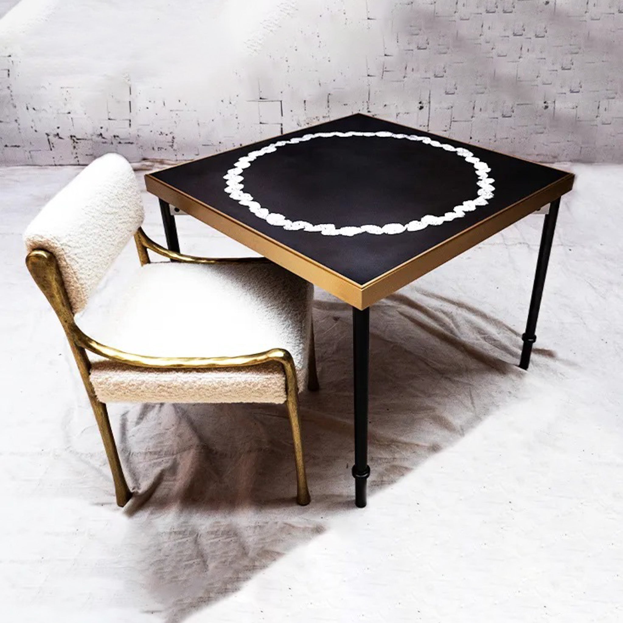 Couronne Game Table