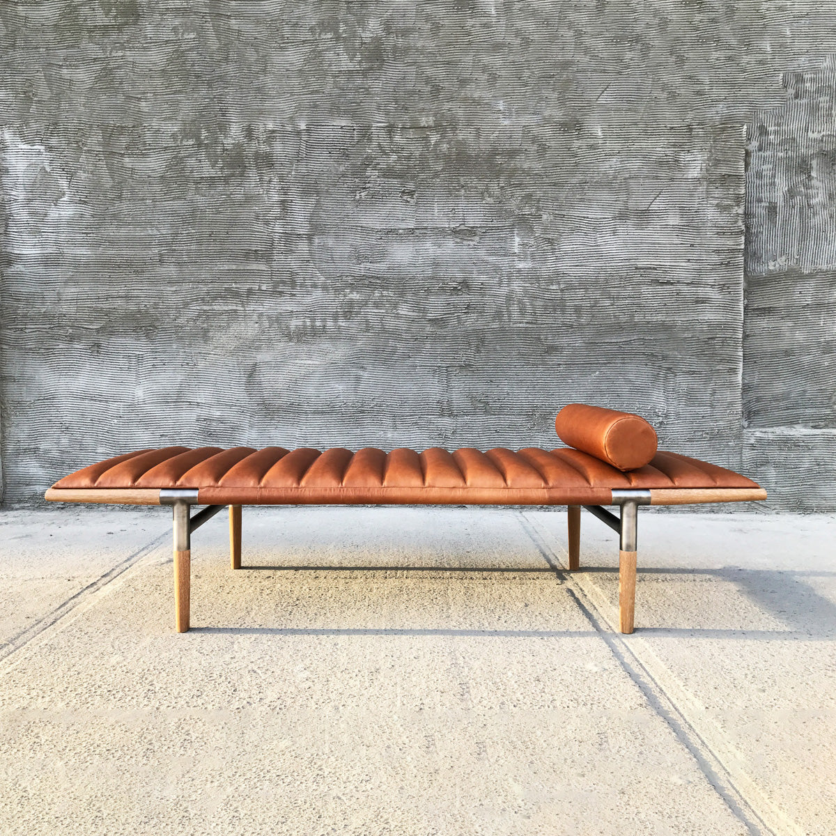 EAE Daybed