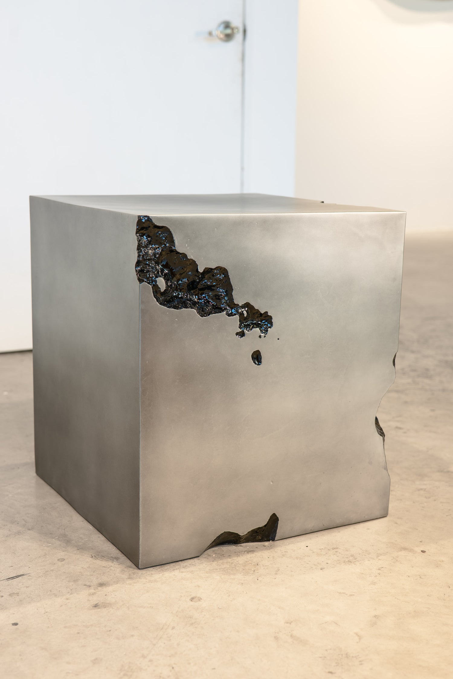 Erosia Cube