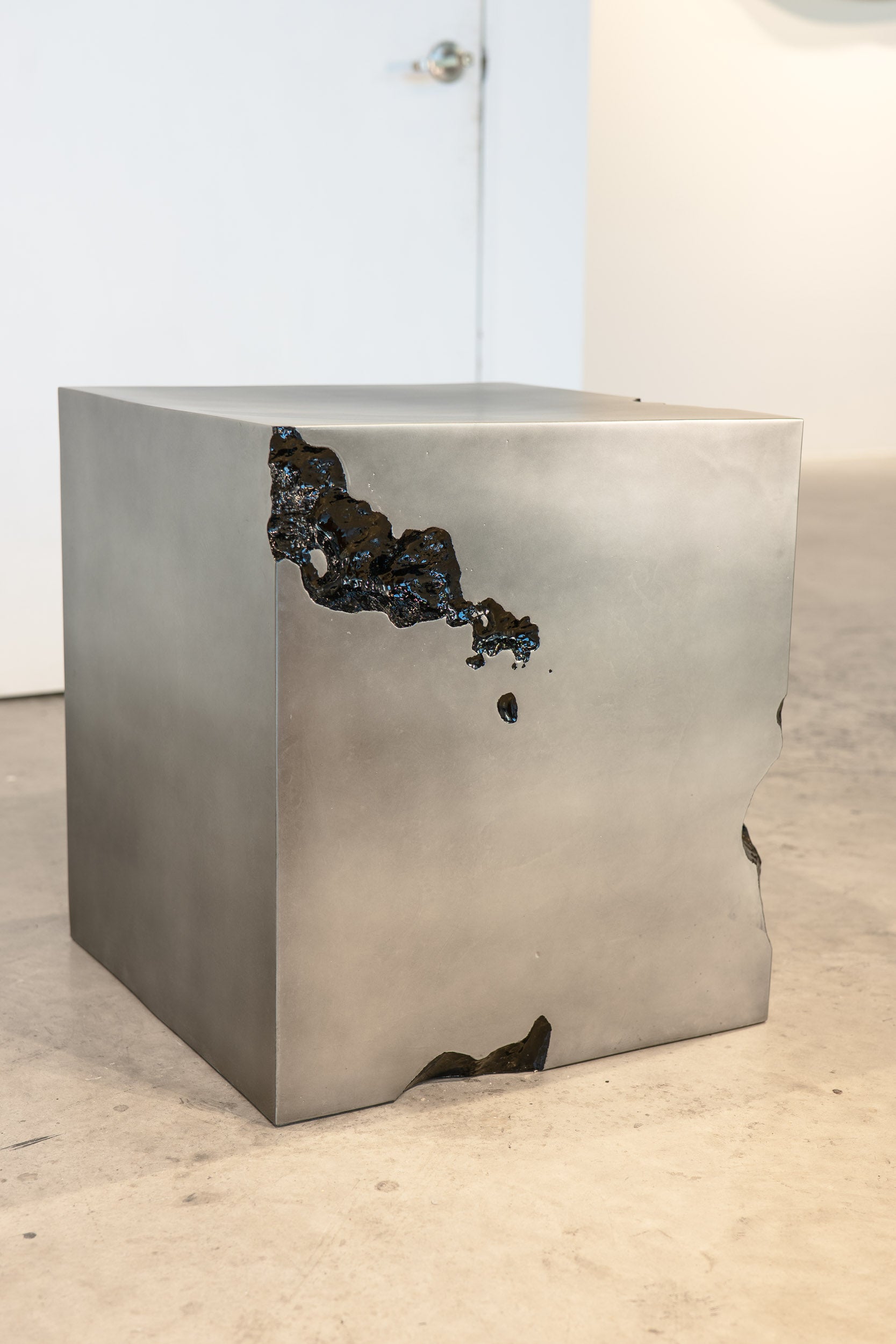 Erosia Cube