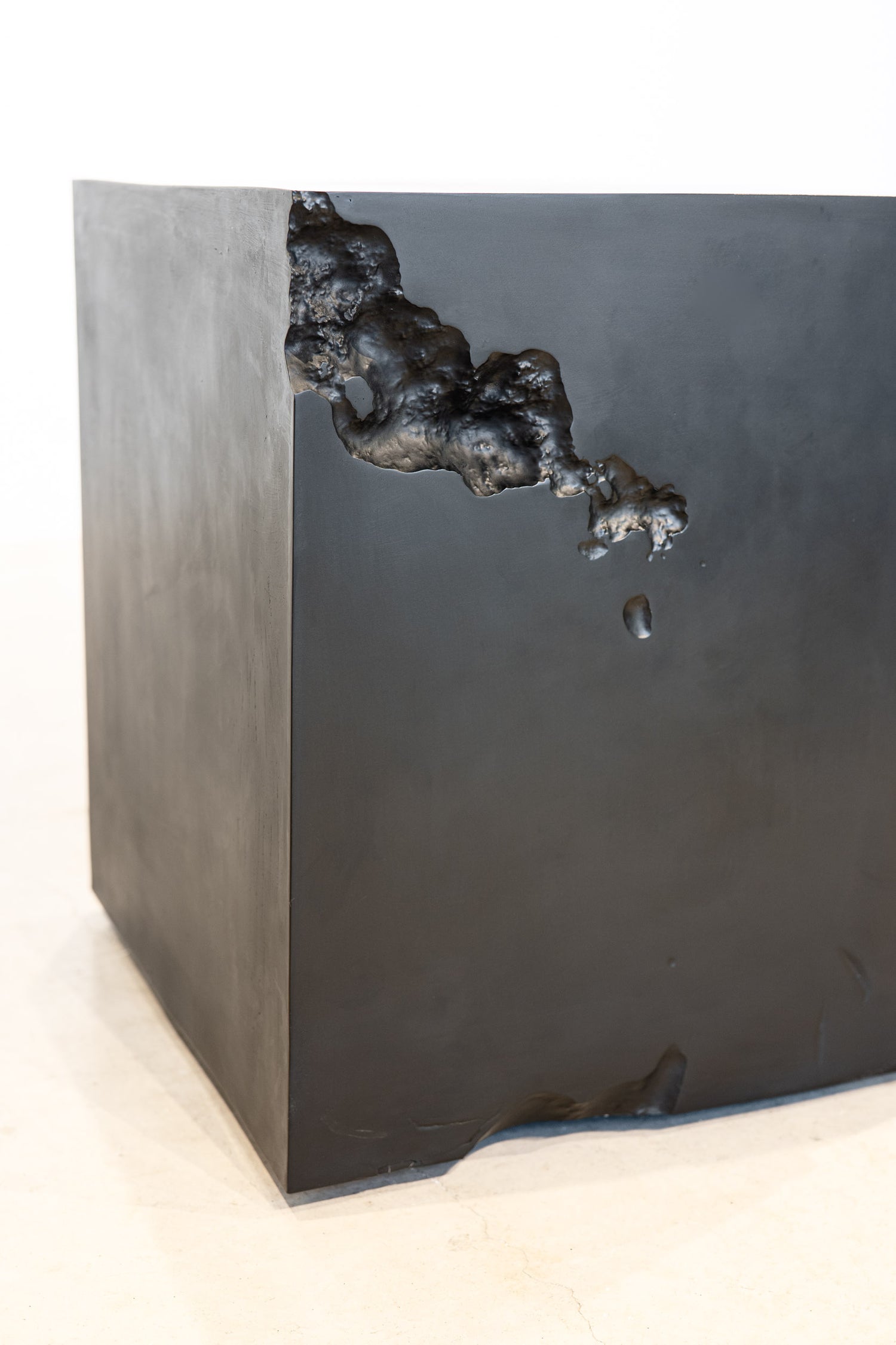 Erosia Cube