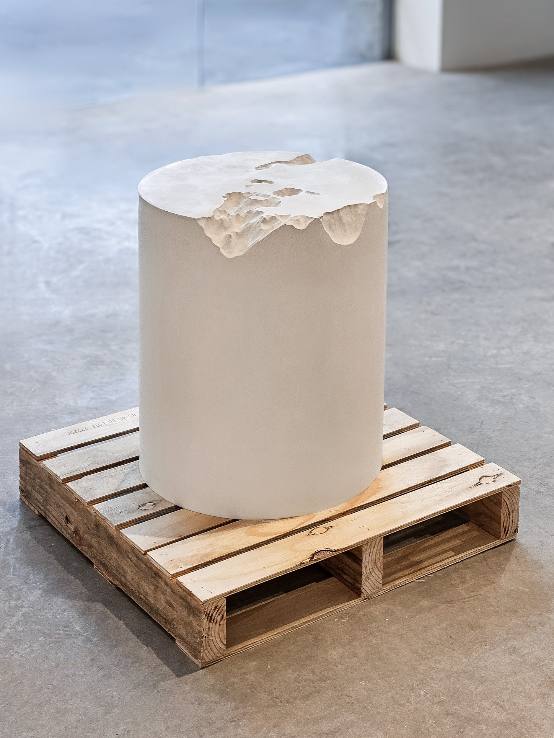Erosia Side Table (Round)