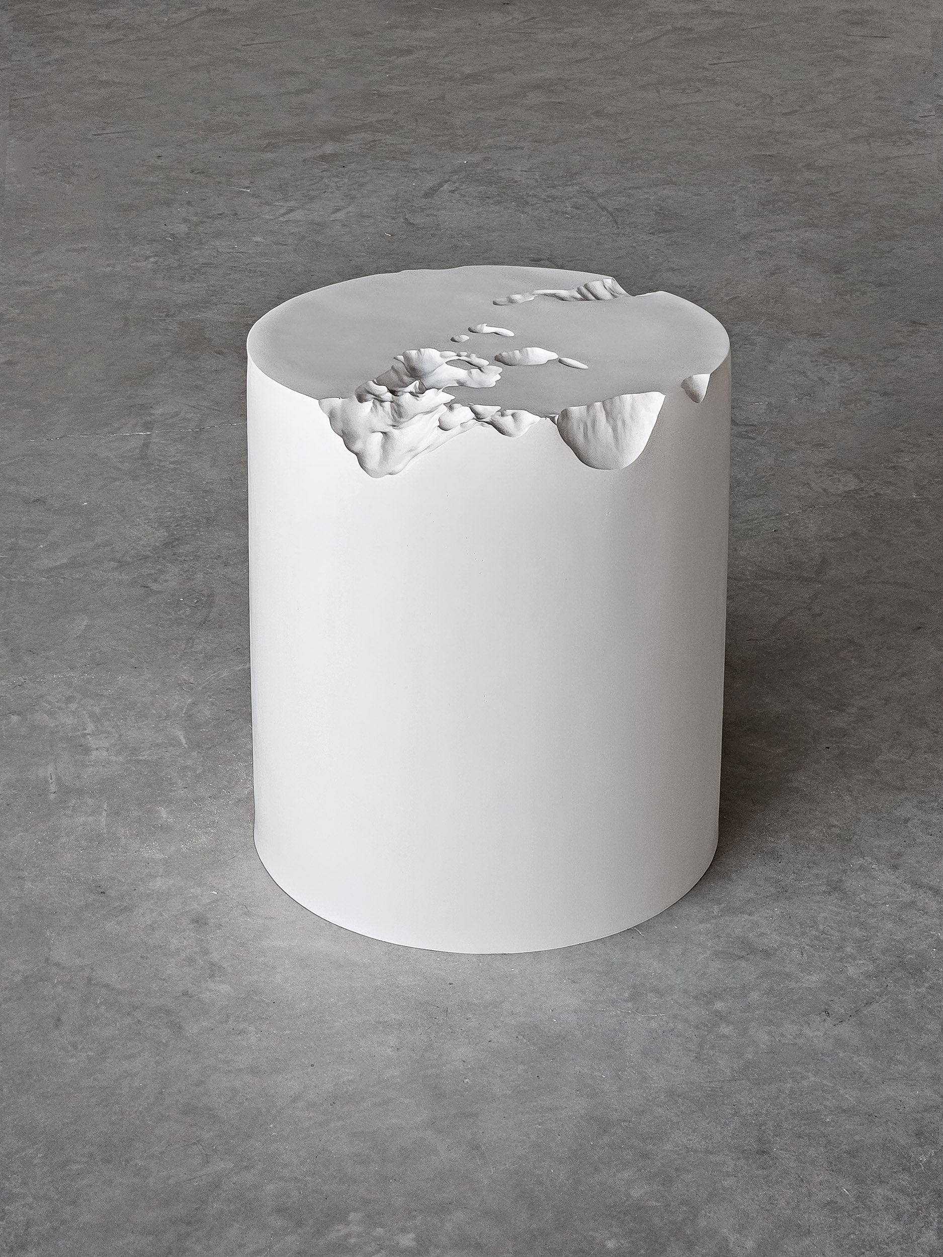 Erosia Side Table (Round)