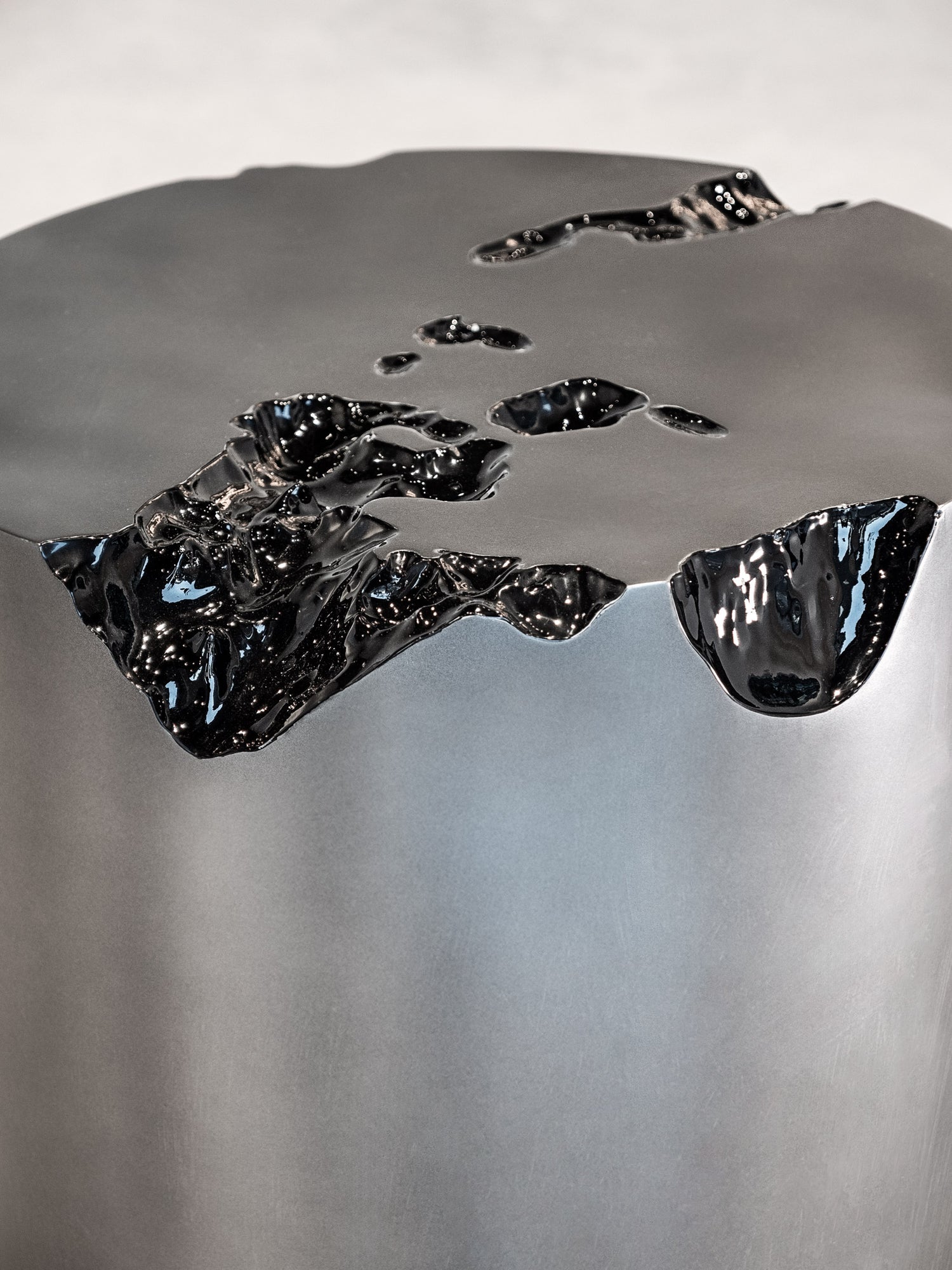 Erosia Side Table (Round)