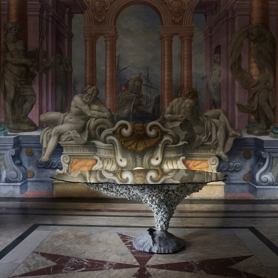 Plinio Table