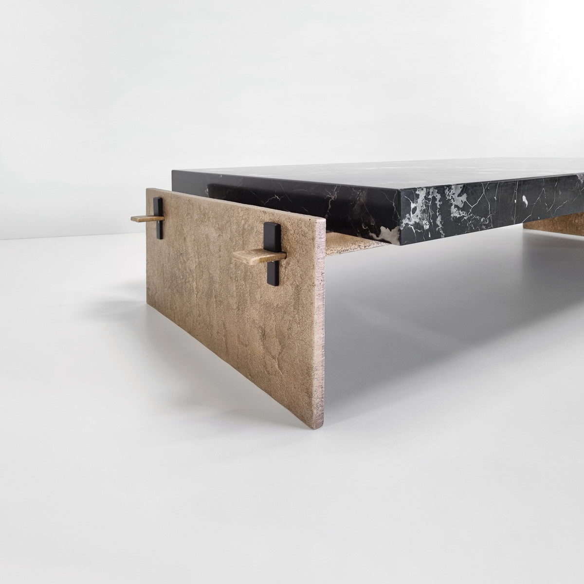 Filigrane Low Table